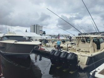 2025 Boston Whaler 365 Conquest Image Thumbnail #55