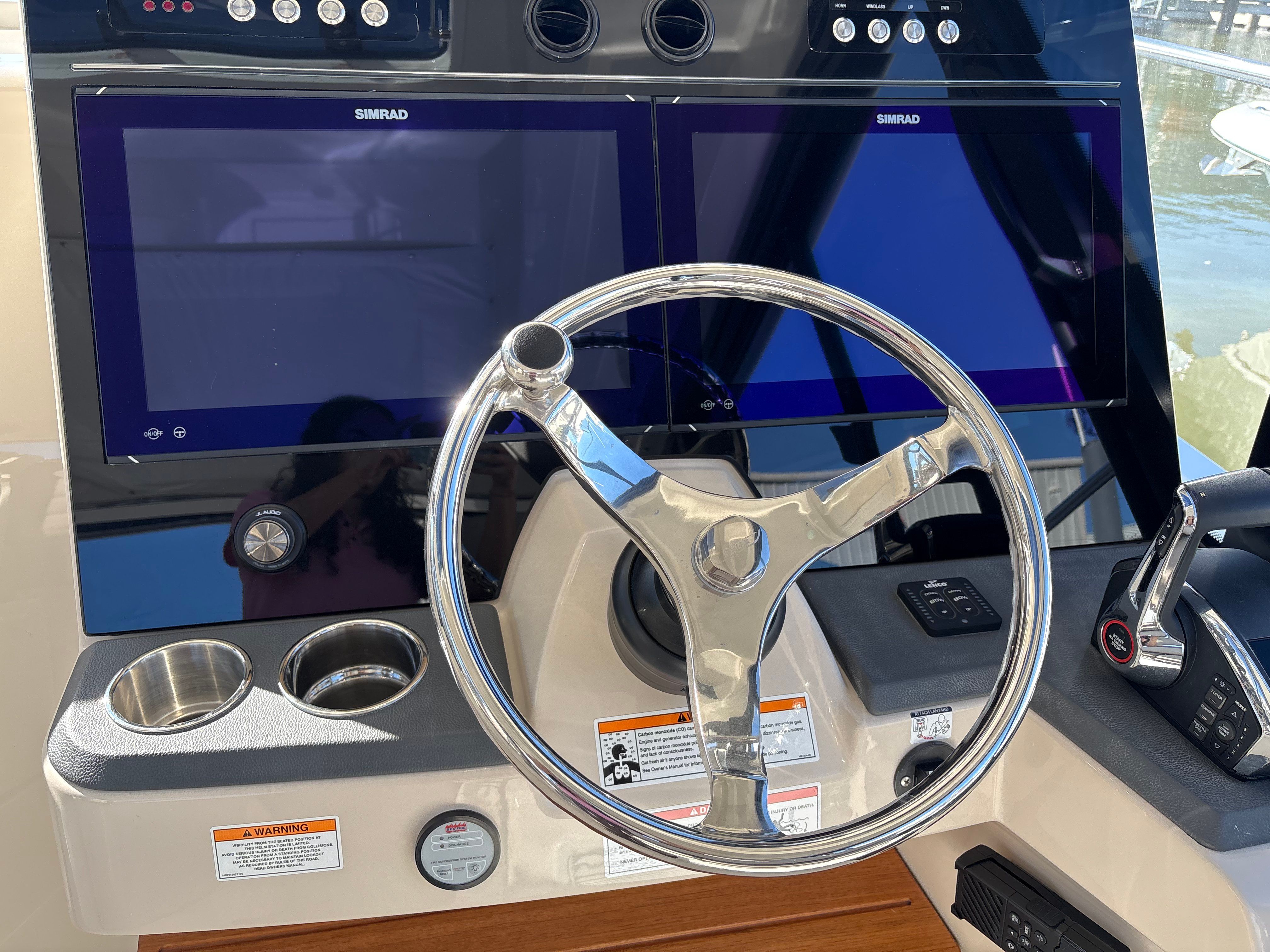 2025 Boston Whaler 365 Conquest Image Thumbnail #13