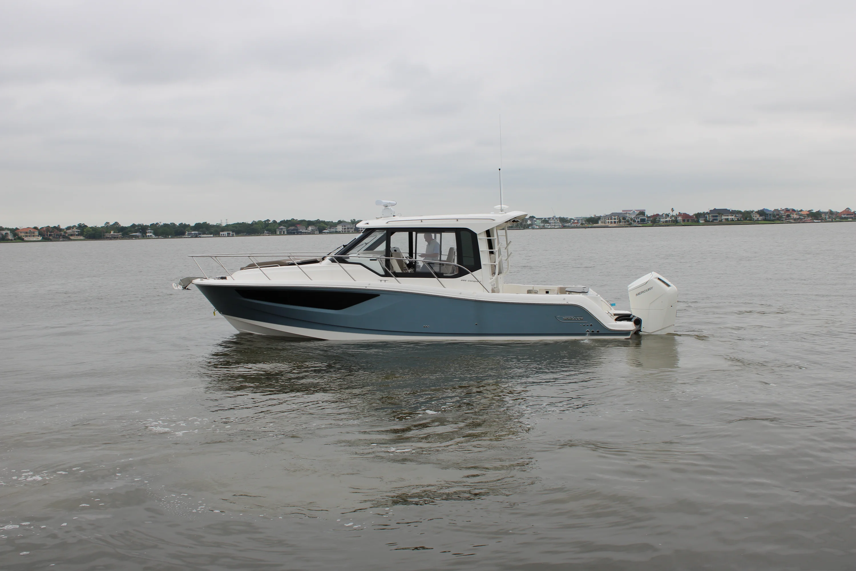2025 Boston Whaler 365 Conquest
