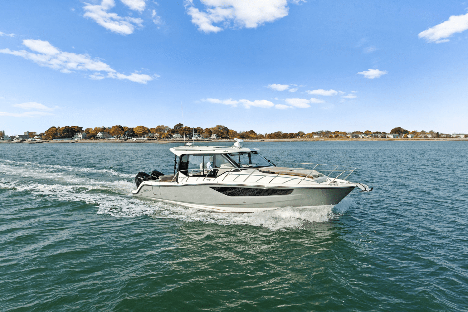 2025 Boston Whaler 365 Conquest Image Thumbnail #1