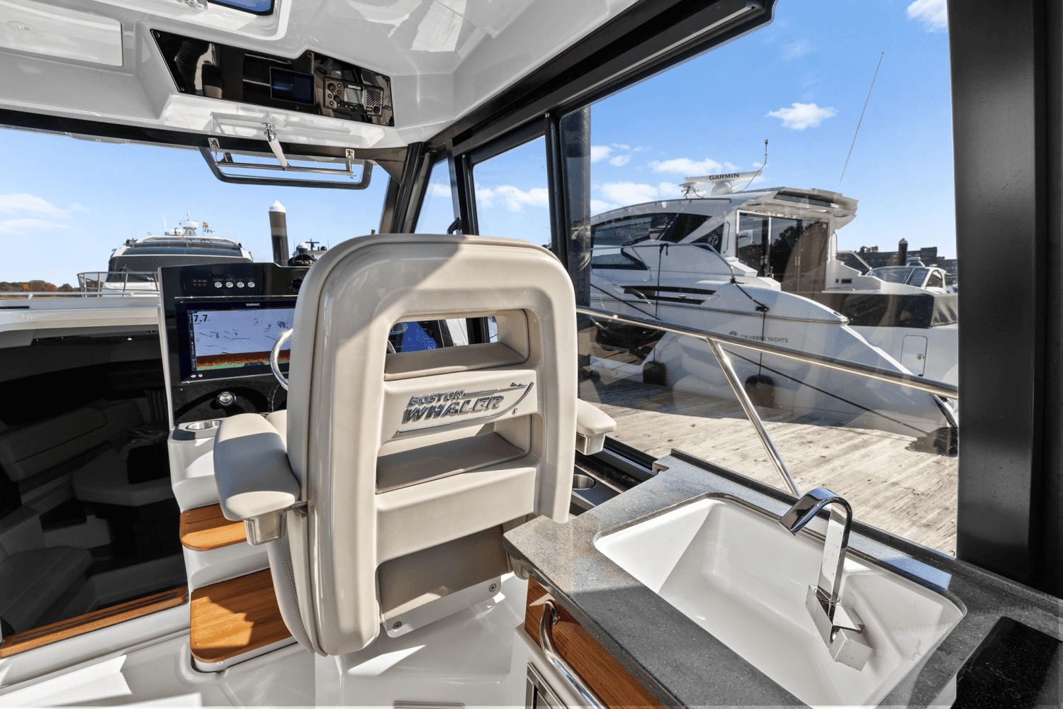 2025 Boston Whaler 365 Conquest Image Thumbnail #26