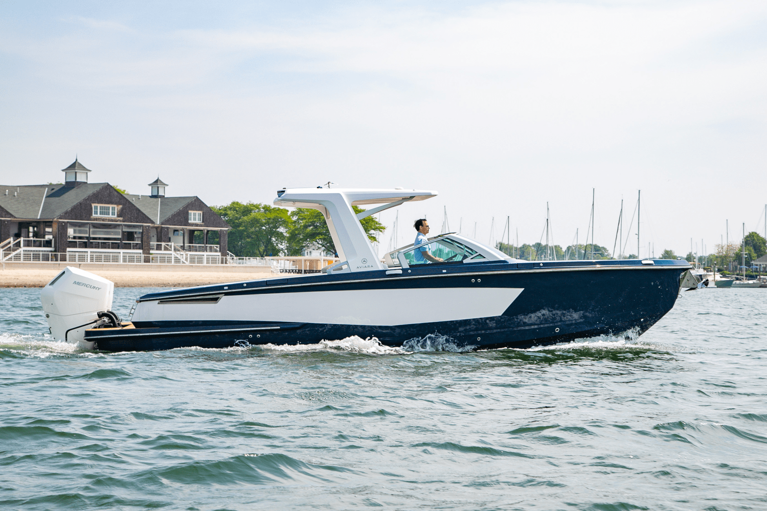 2024 Aviara AV32 Outboard Image Thumbnail #0