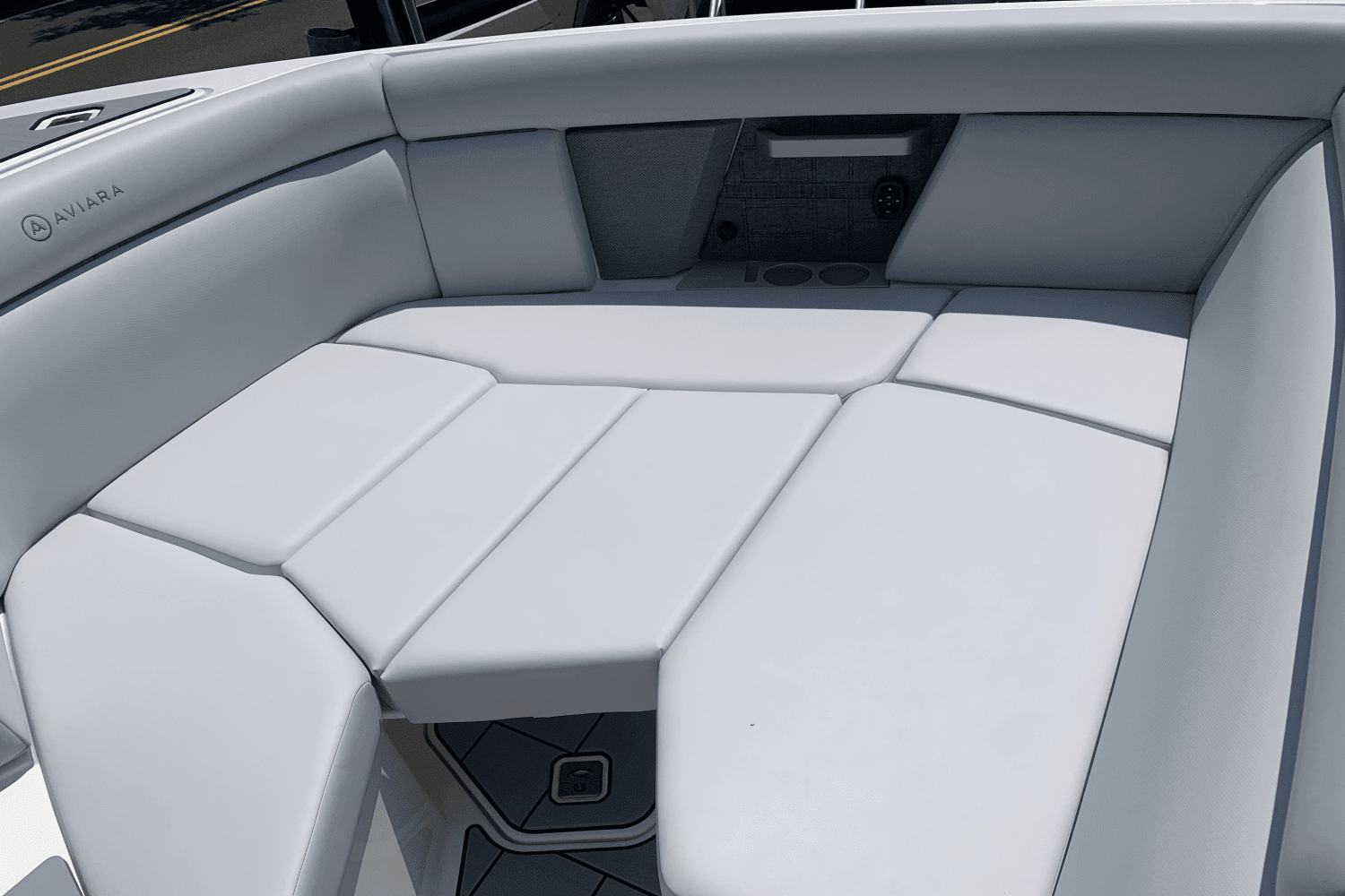 2025 Aviara AV28 Outboard Image Thumbnail #27