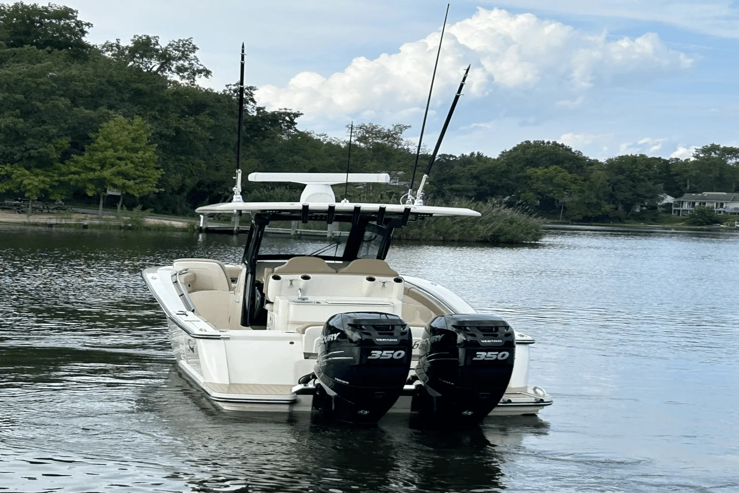 2023 Scout 305 LXF Image Thumbnail #3