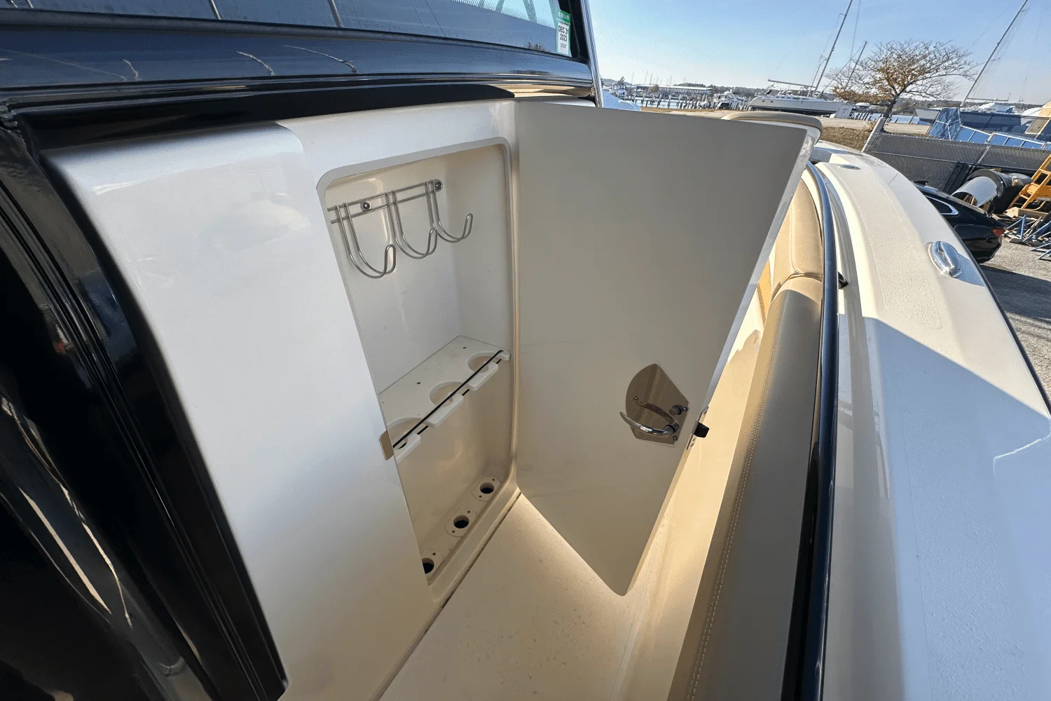 2023 Scout 305 LXF Image Thumbnail #22