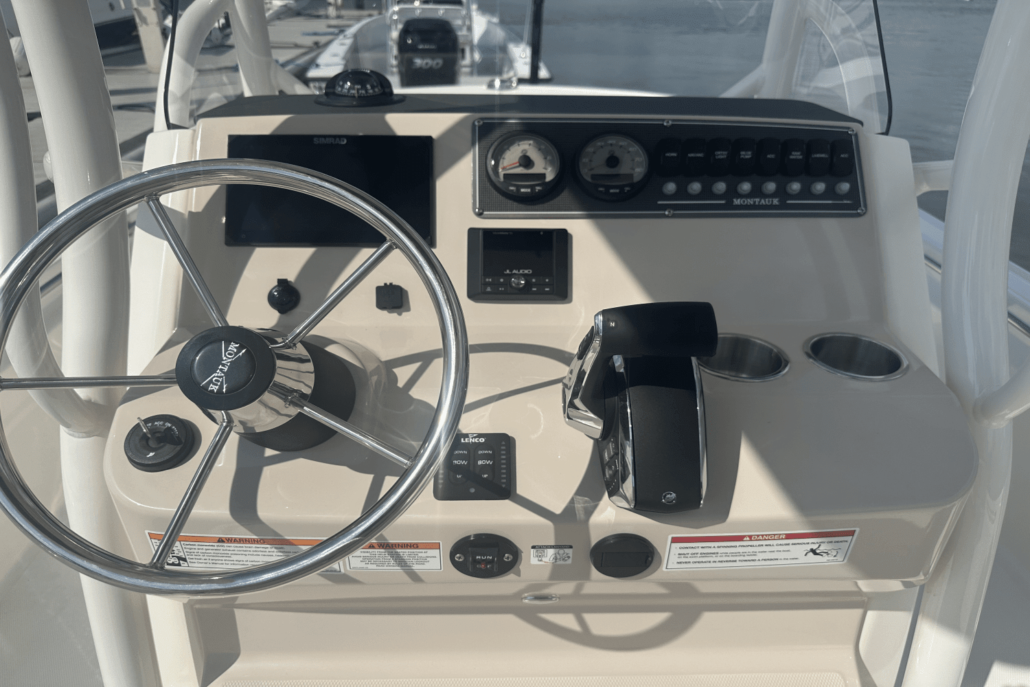 2024 Boston Whaler 210 Montauk Image Thumbnail #21