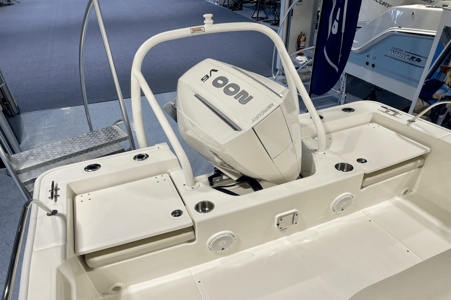 2024 Boston Whaler 210 Montauk Image Thumbnail #2