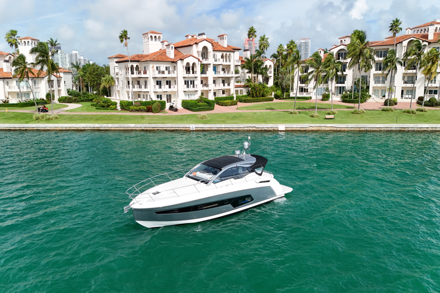 2022 Azimut Atlantis 45 Image Thumbnail #5