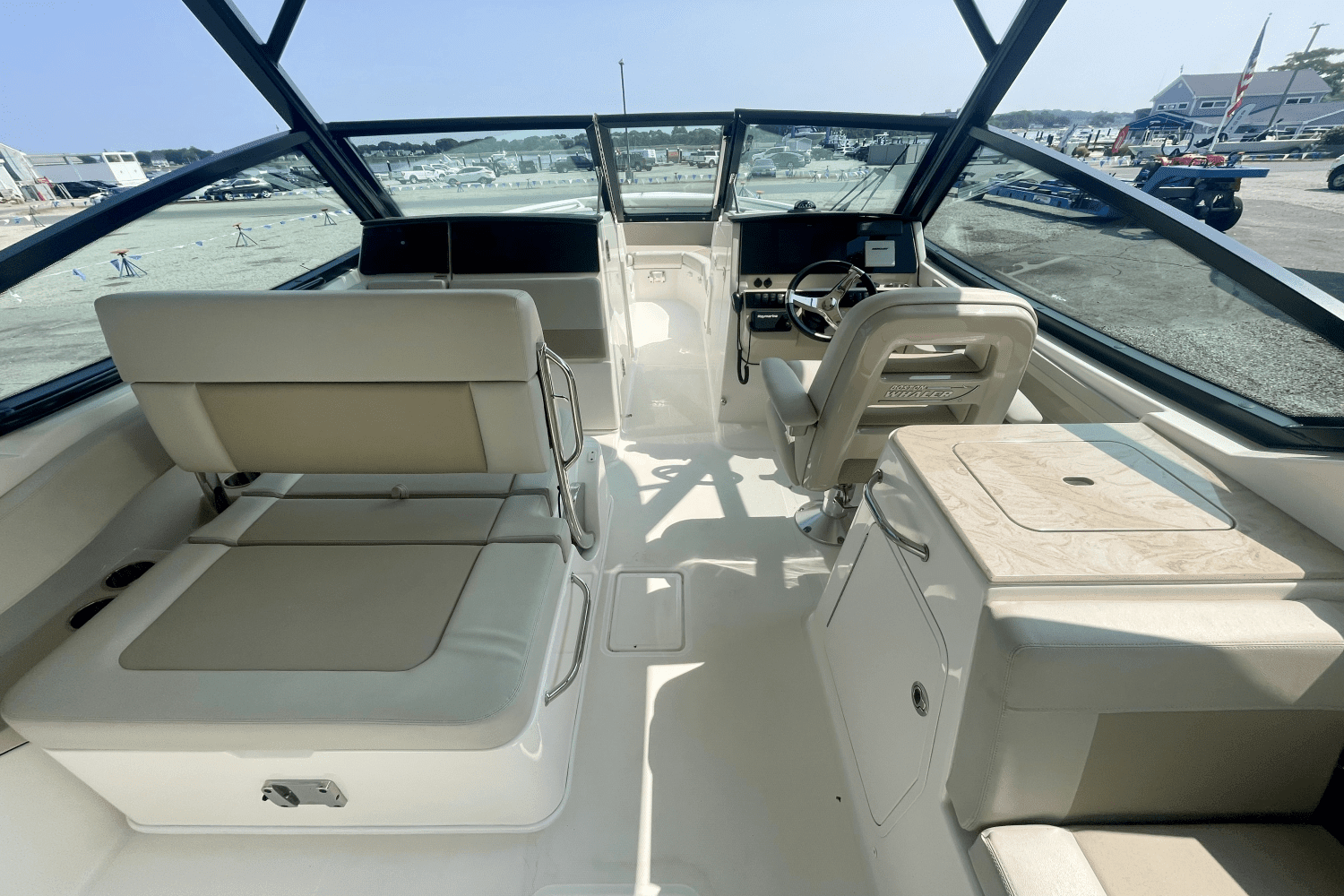 2022 Boston Whaler 280VNT Image Thumbnail #15