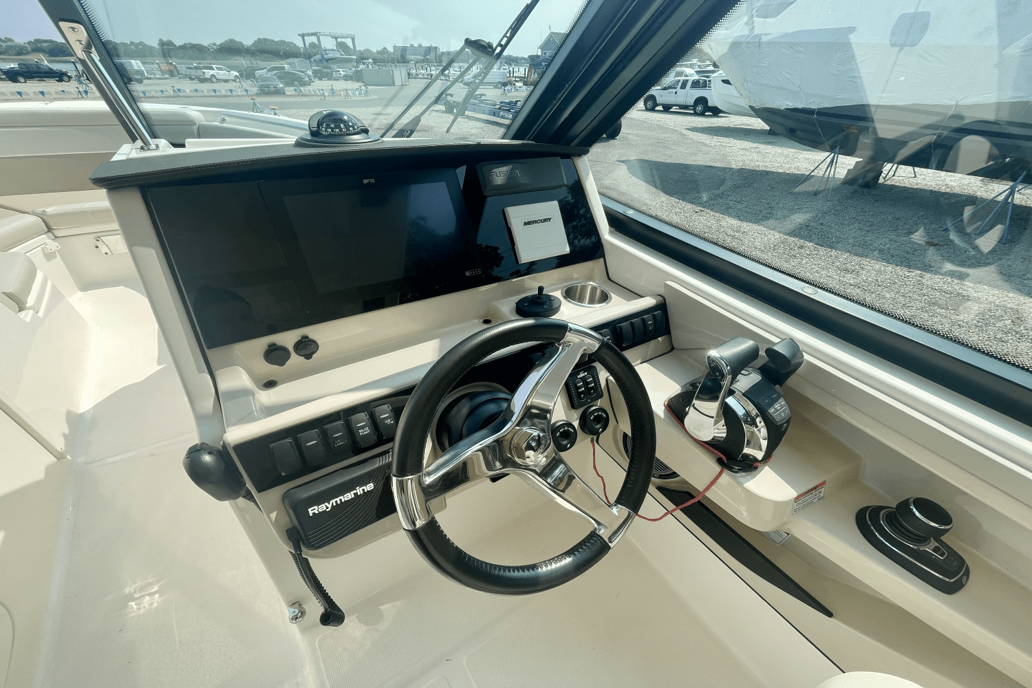 2022 Boston Whaler 280VNT Image Thumbnail #30