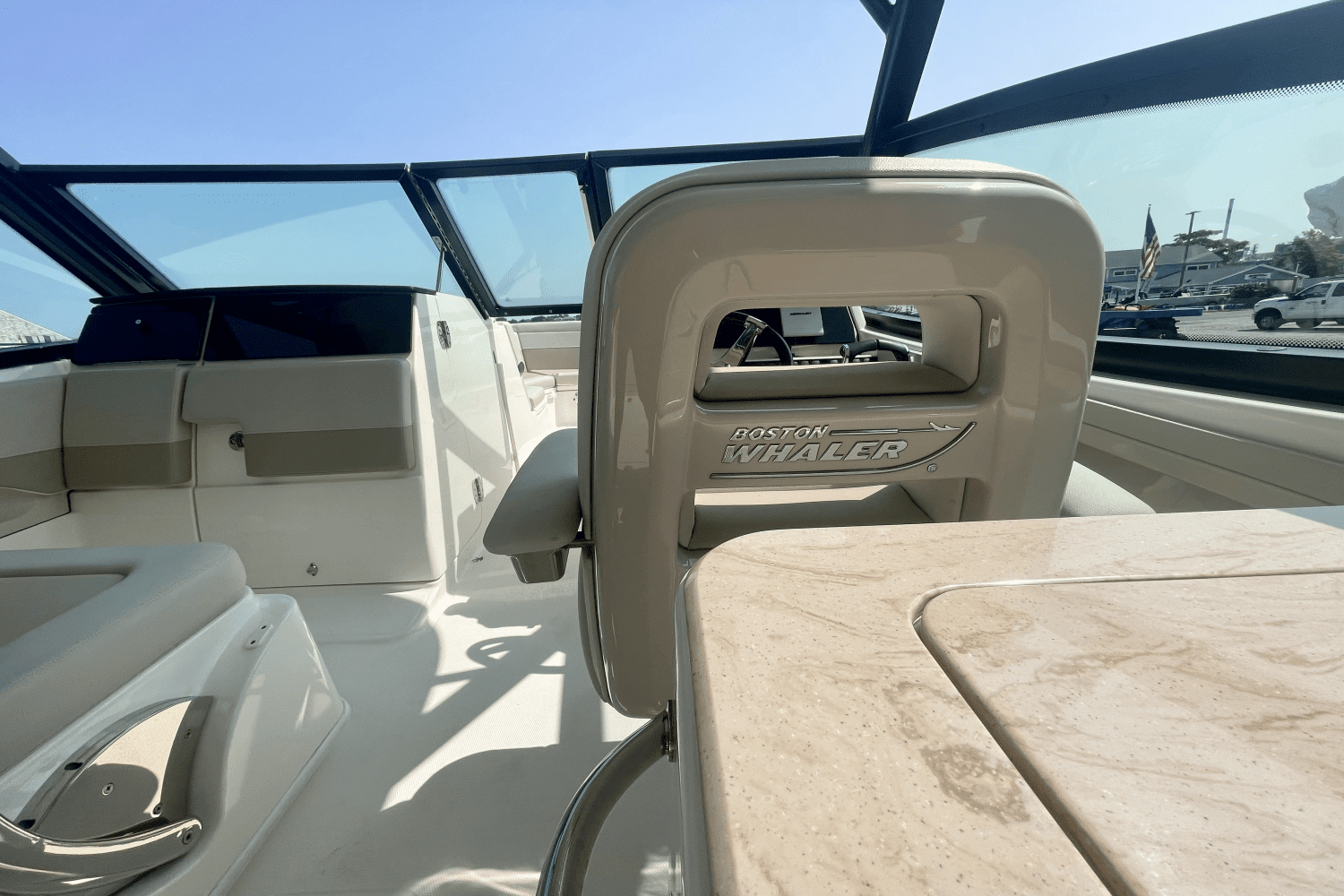 2022 Boston Whaler 280VNT Image Thumbnail #20