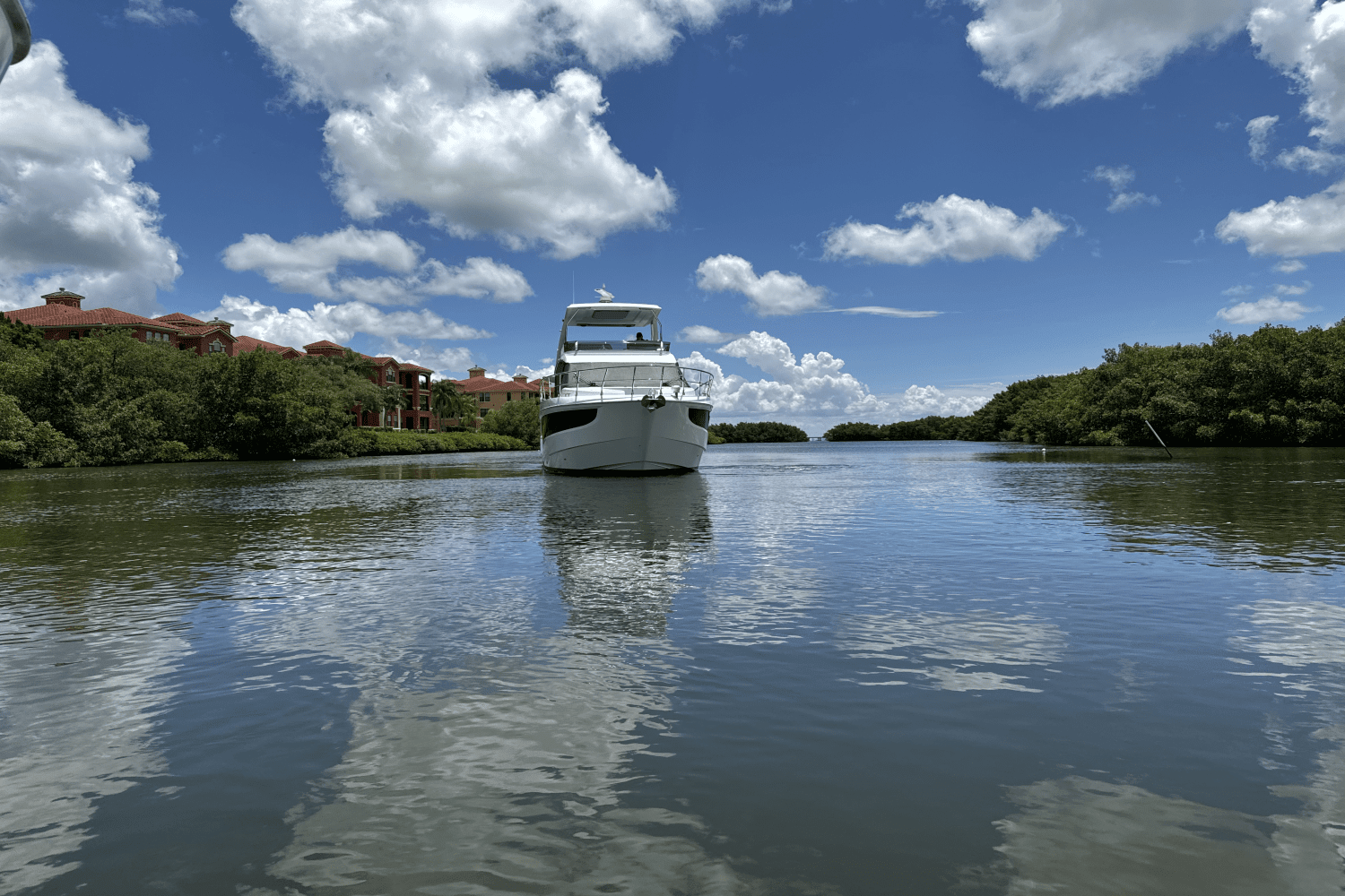 2024 Galeon 500 FLY Image Thumbnail #9