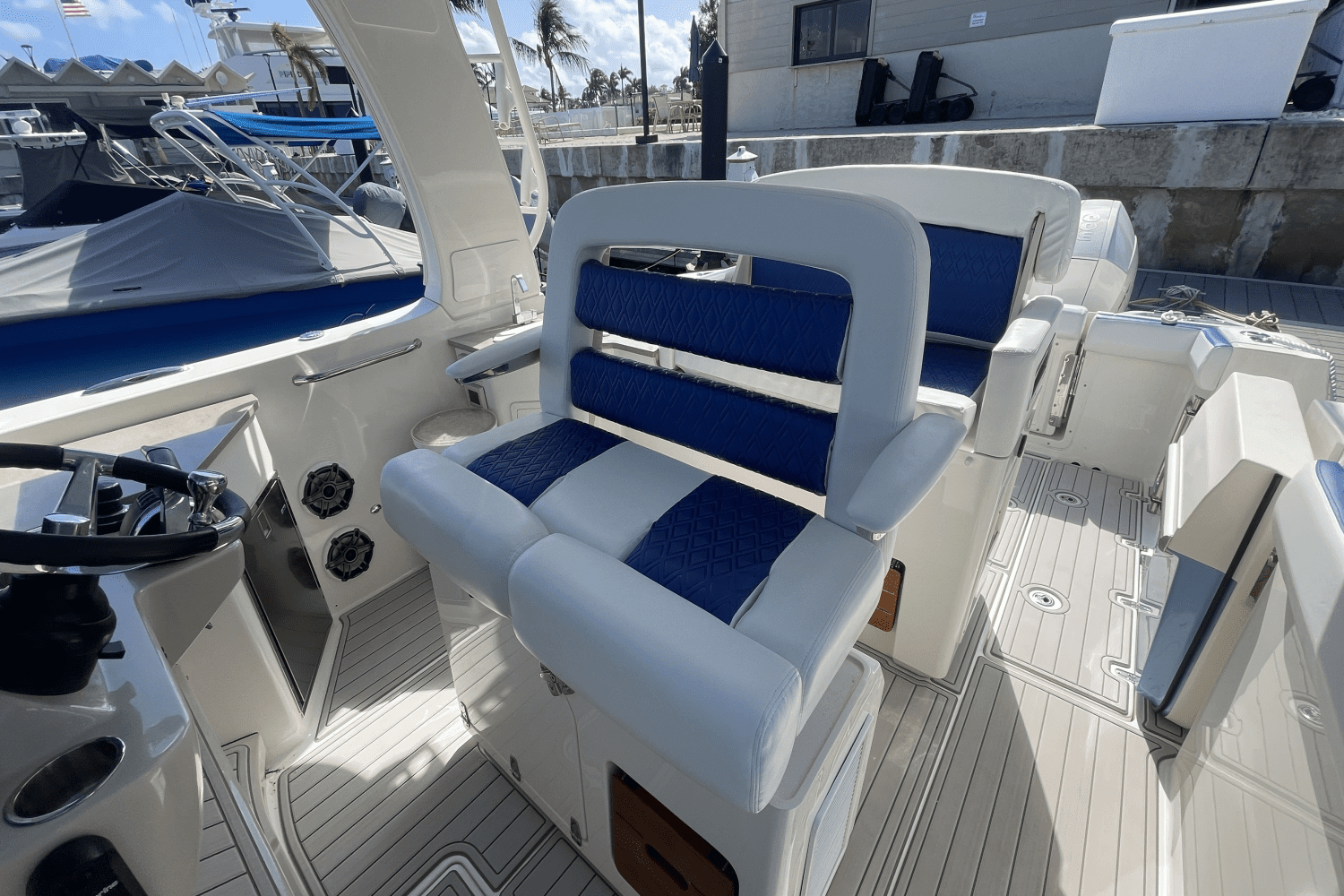 2021 Boston Whaler 350 REALM Image Thumbnail #13