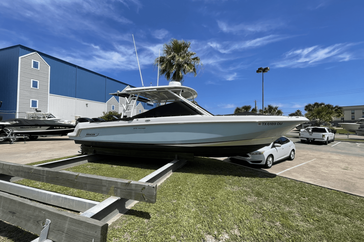 2018 Boston Whaler 270 VANTAGE Image Thumbnail #28