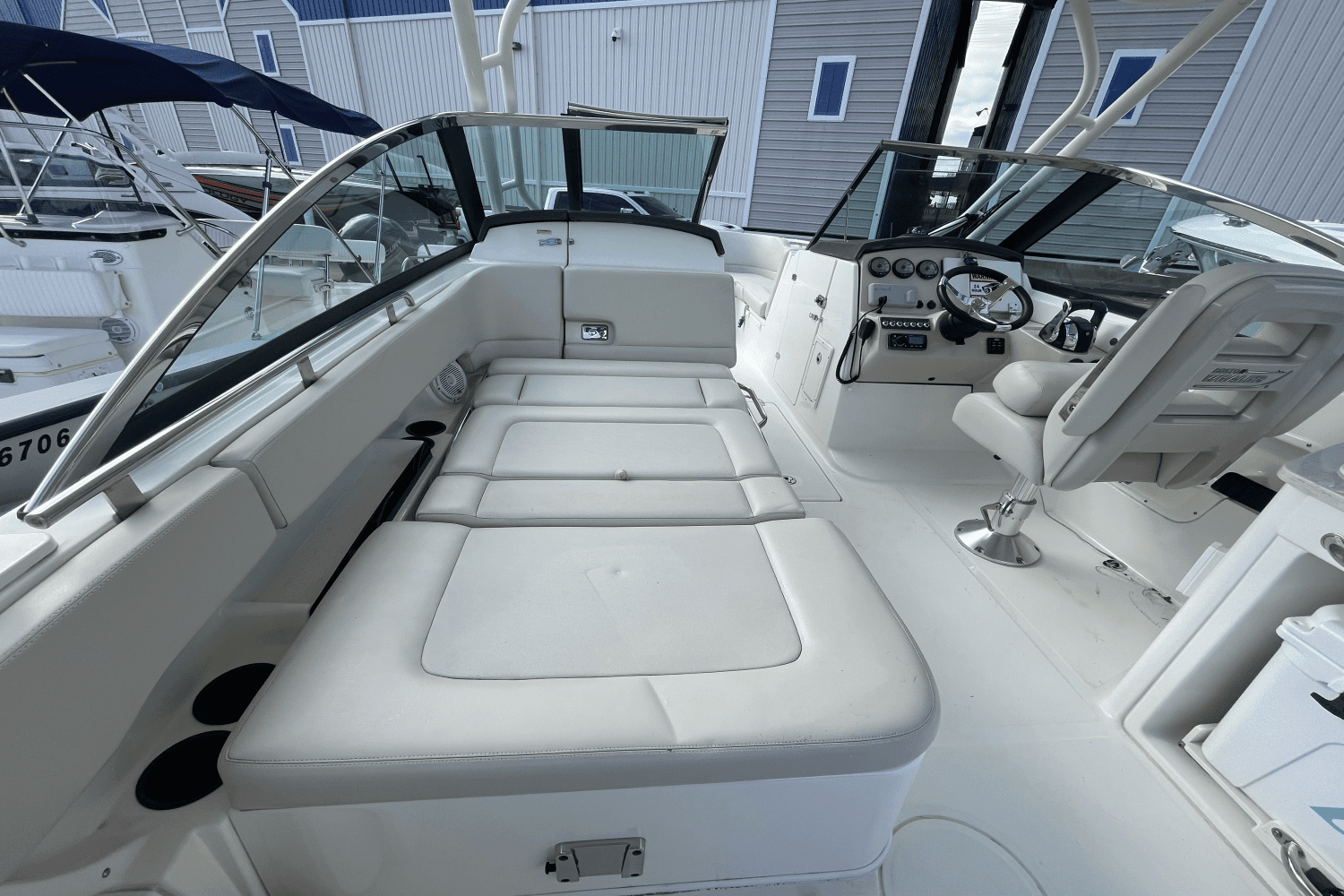 2018 Boston Whaler 270 VANTAGE Image Thumbnail #19