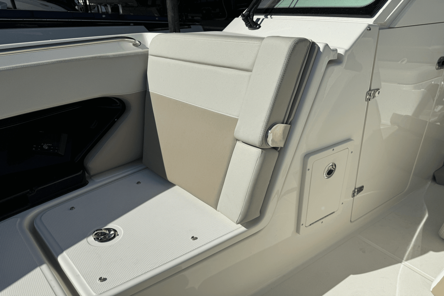 2024 Boston Whaler 280 Vantage Image Thumbnail #56