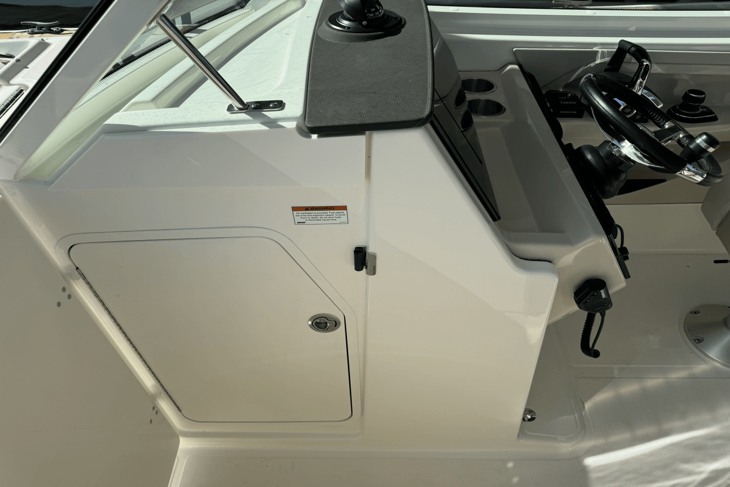 2024 Boston Whaler 280 Vantage Image Thumbnail #46