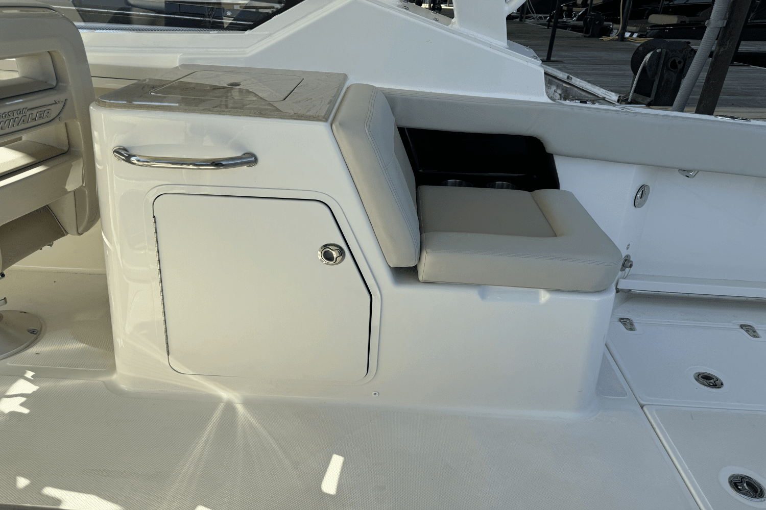 2024 Boston Whaler 280 Vantage Image Thumbnail #21