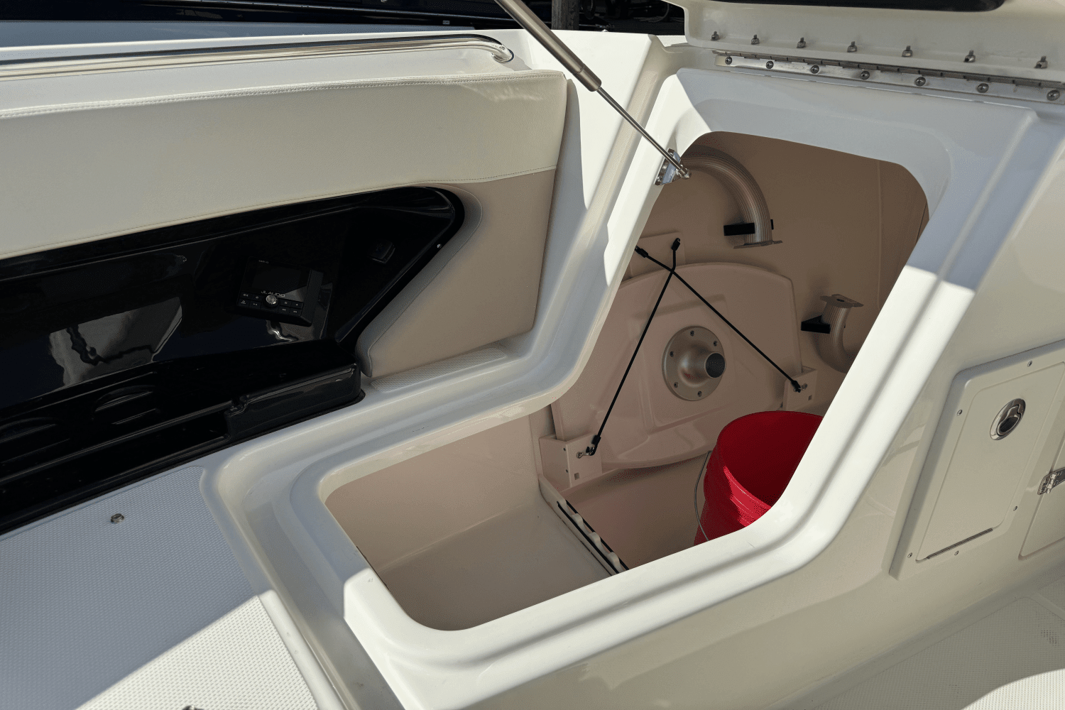 2024 Boston Whaler 280 Vantage Image Thumbnail #57