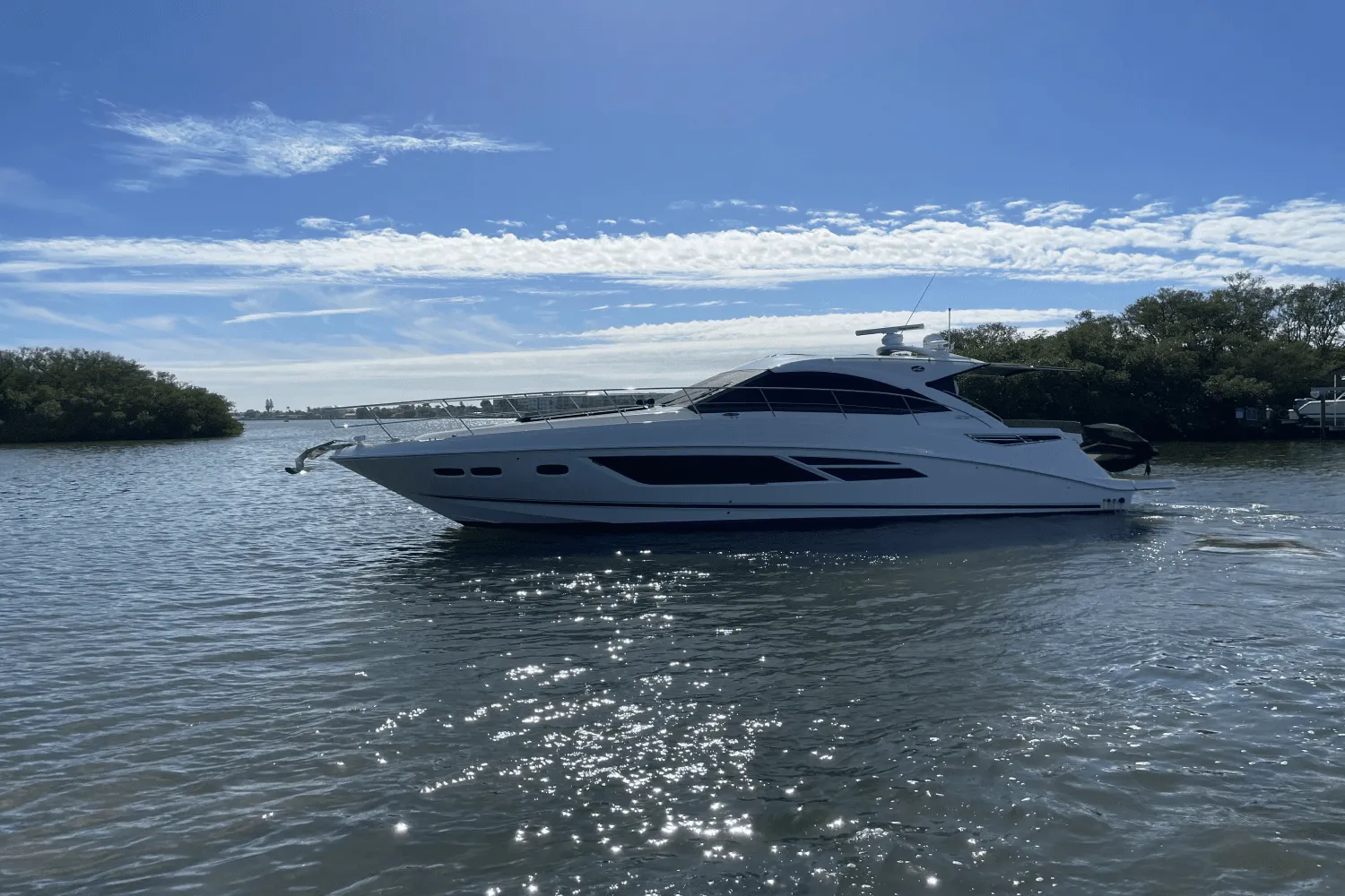 2016 Sea Ray 510 SUNDANCER Image Thumbnail #4