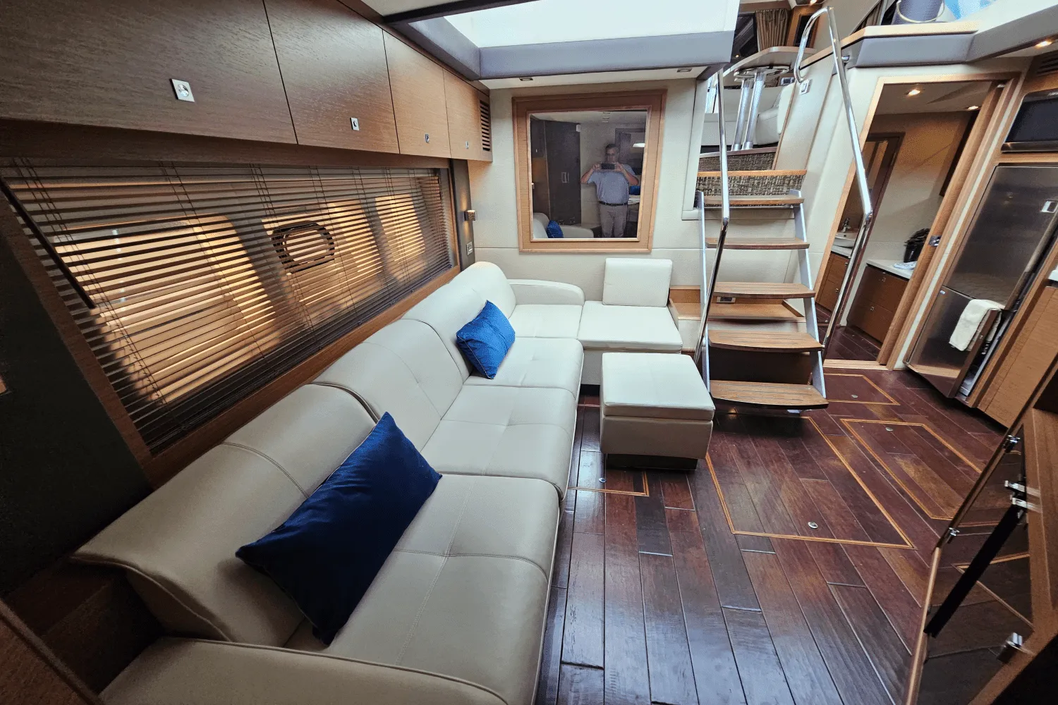2016 Sea Ray 510 SUNDANCER Image Thumbnail #49