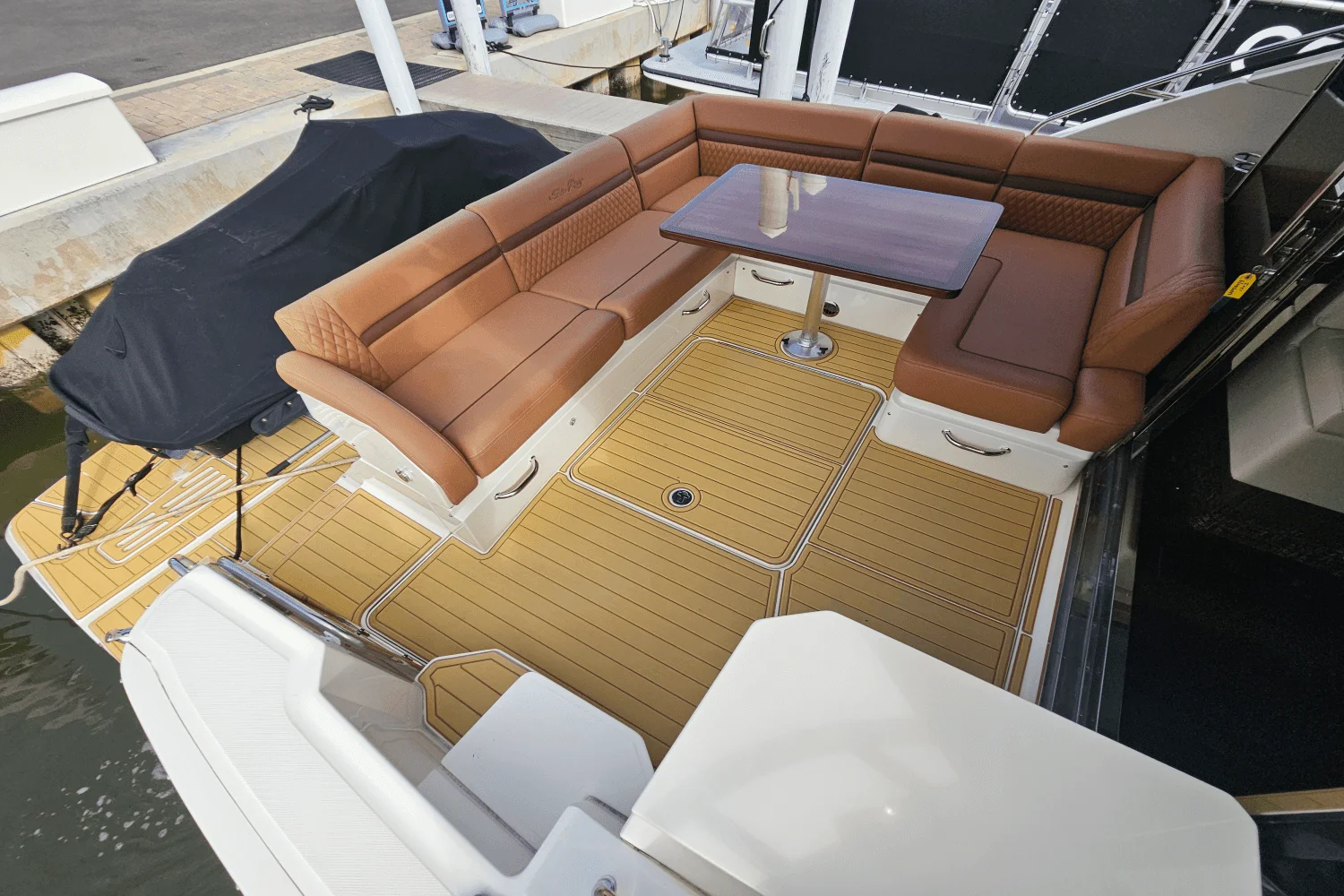 2016 Sea Ray 510 SUNDANCER Image Thumbnail #12