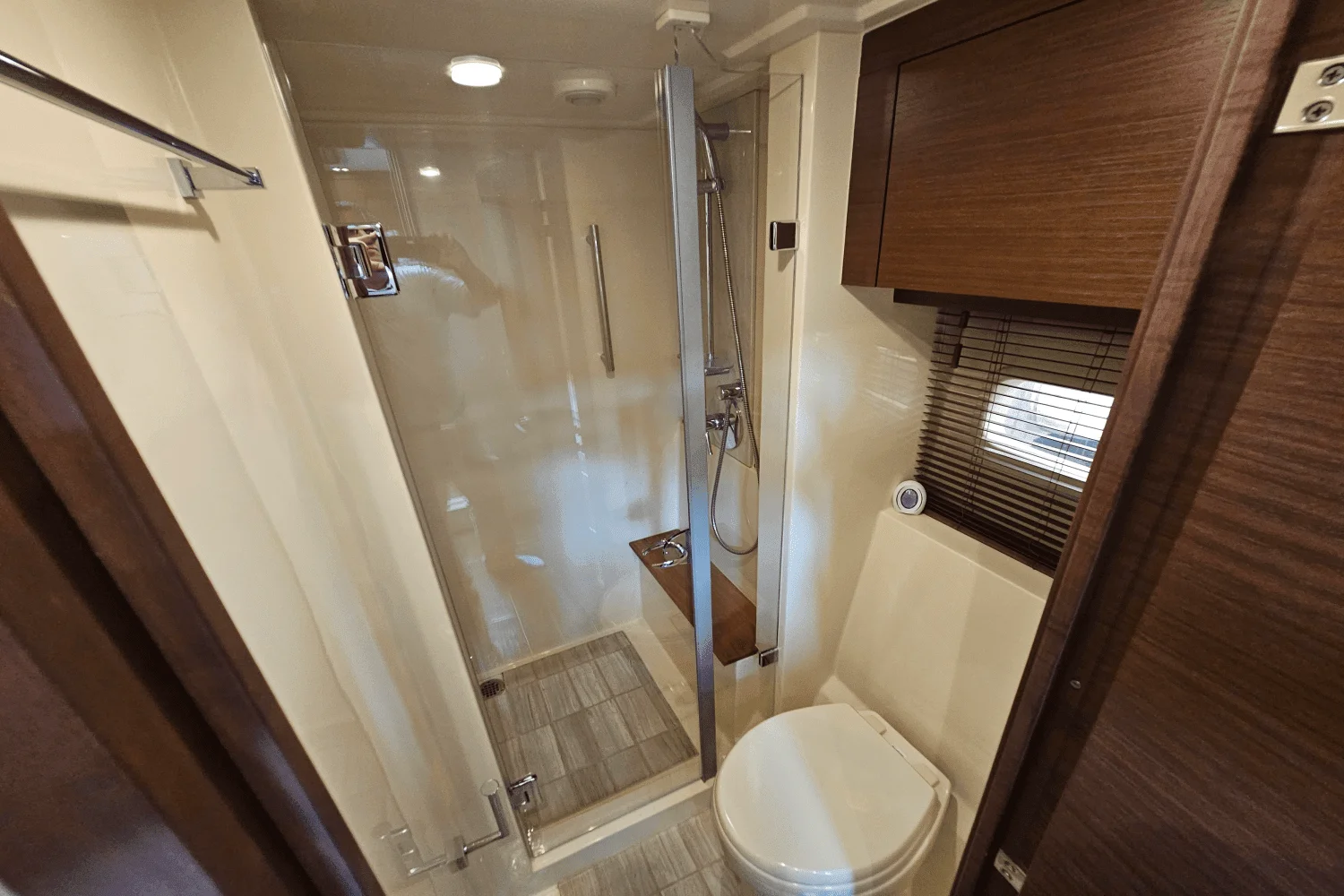 2016 Sea Ray 510 SUNDANCER Image Thumbnail #55