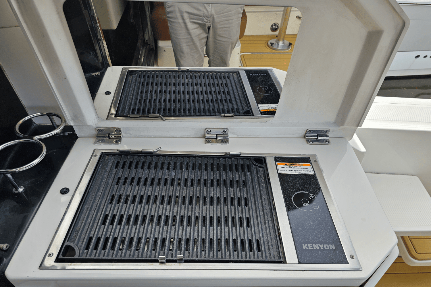 2016 Sea Ray
                                                             510 SUNDANCER Image Thumbnail #19