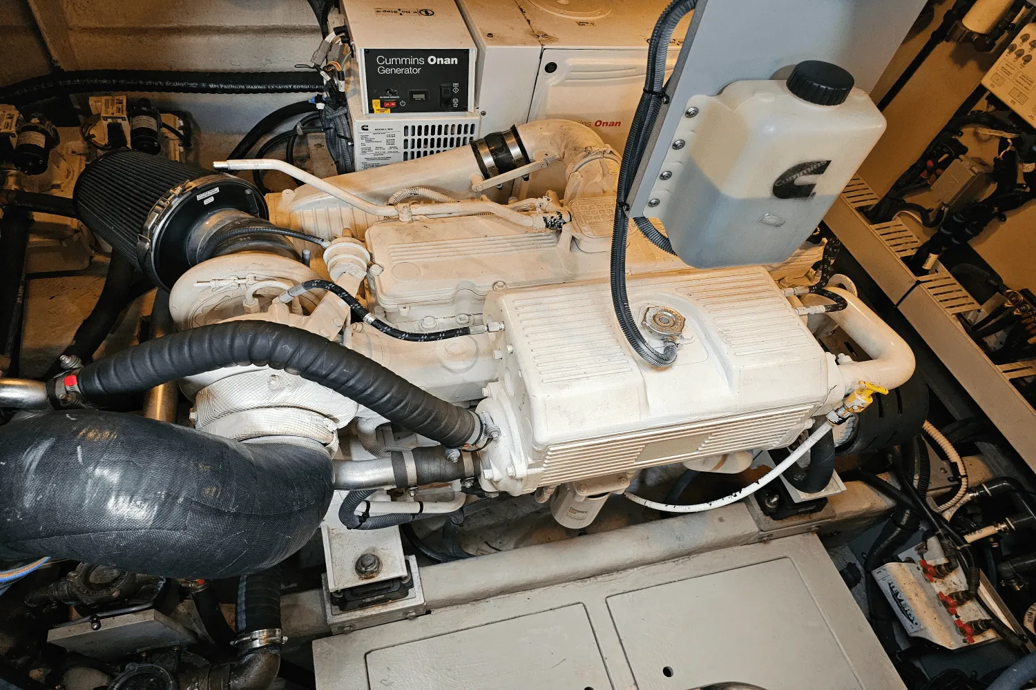 2016 Sea Ray 510 SUNDANCER Image Thumbnail #68
