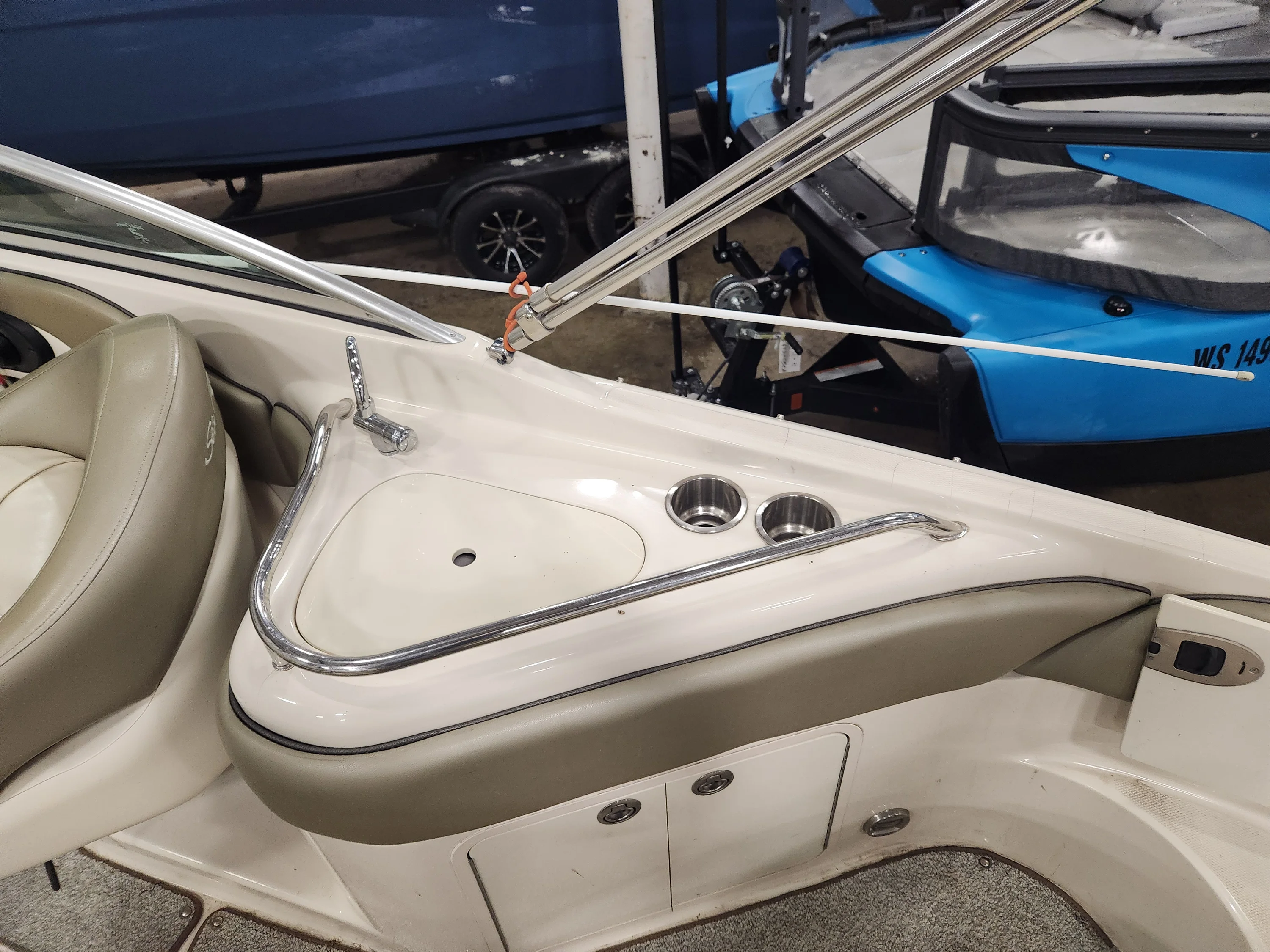 2005 Sea Ray 240 SUNDECK Image Thumbnail #6