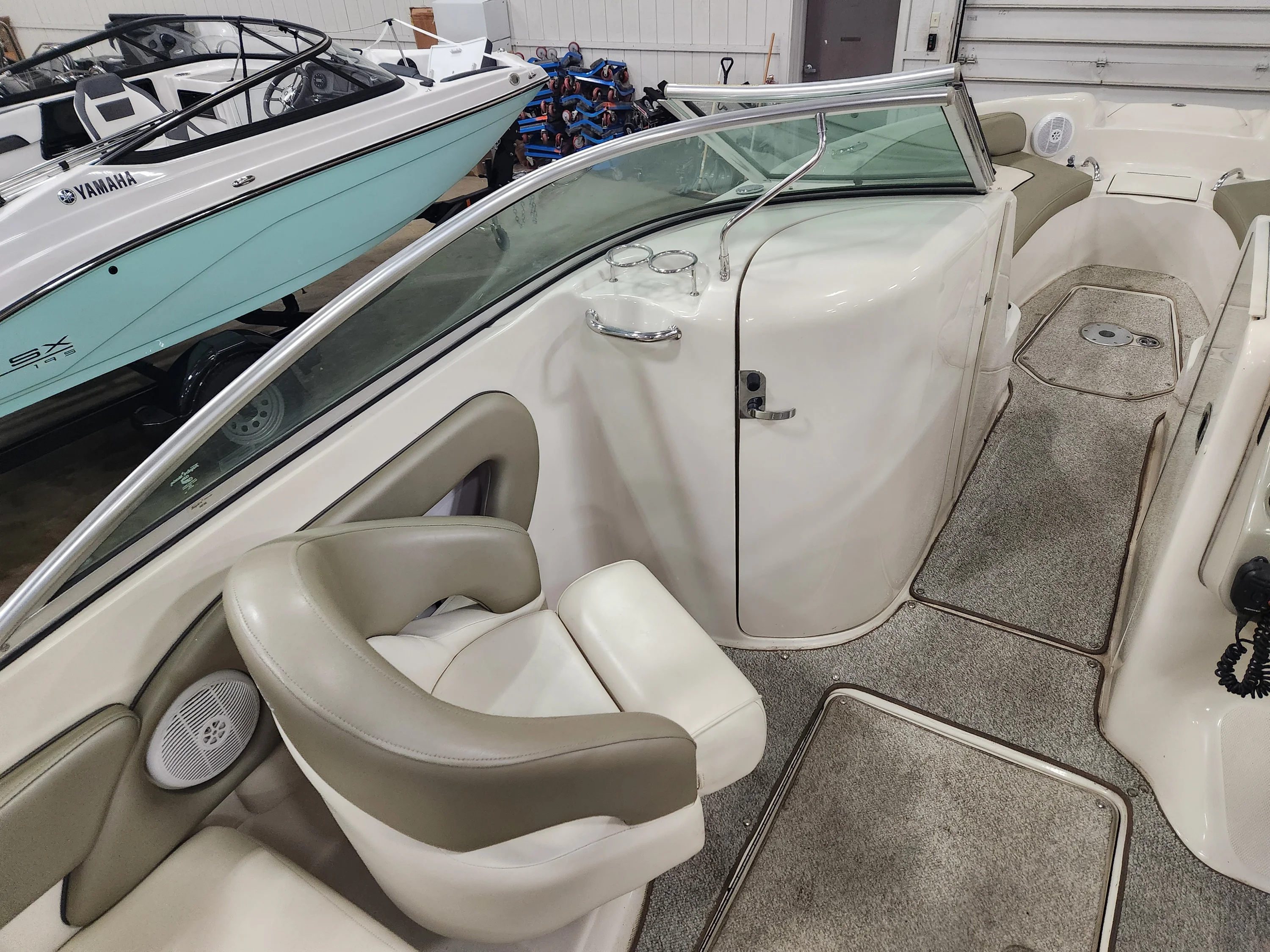 2005 Sea Ray 240 SUNDECK Image Thumbnail #8