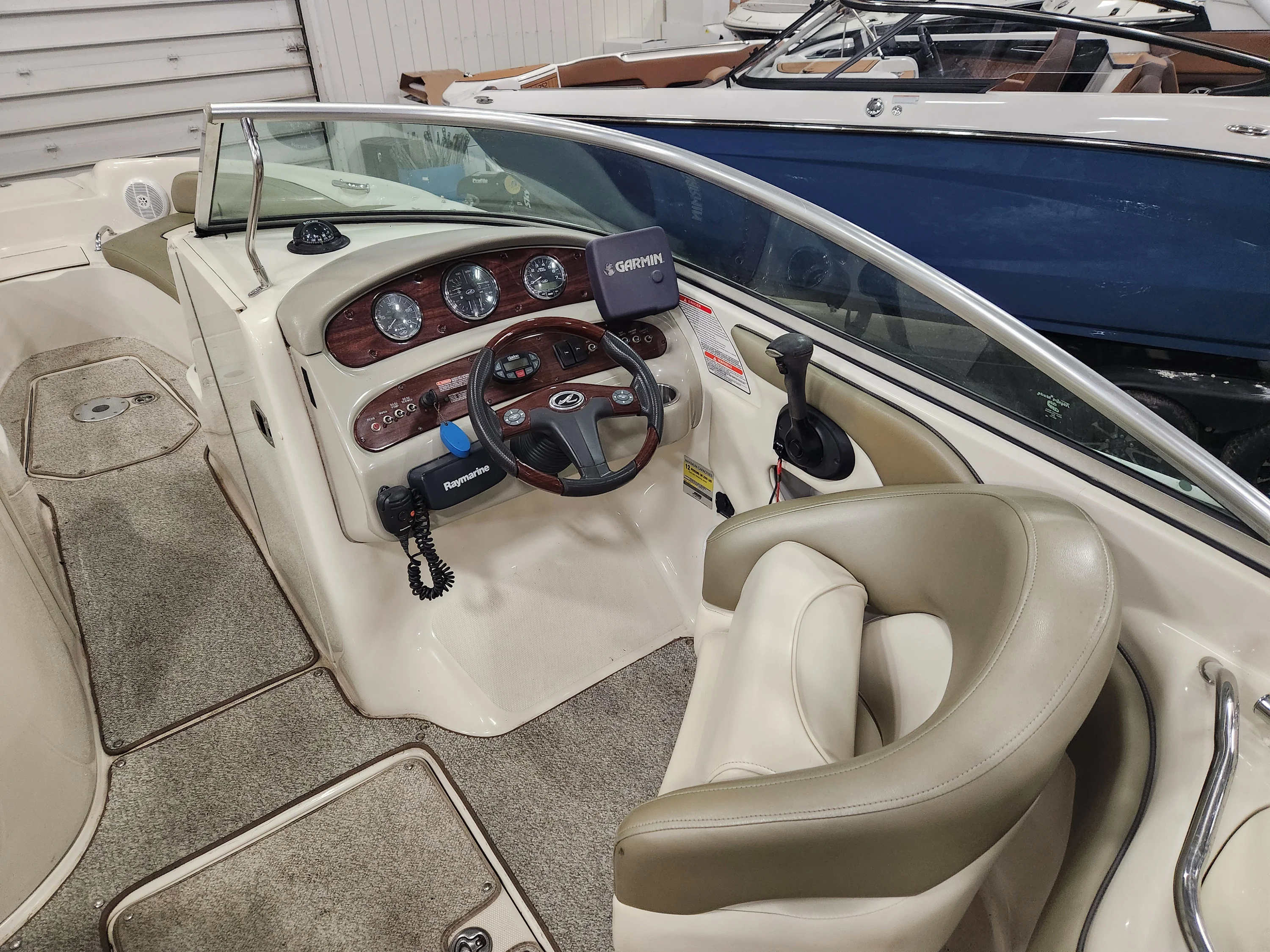 2005 Sea Ray 240 SUNDECK Image Thumbnail #7