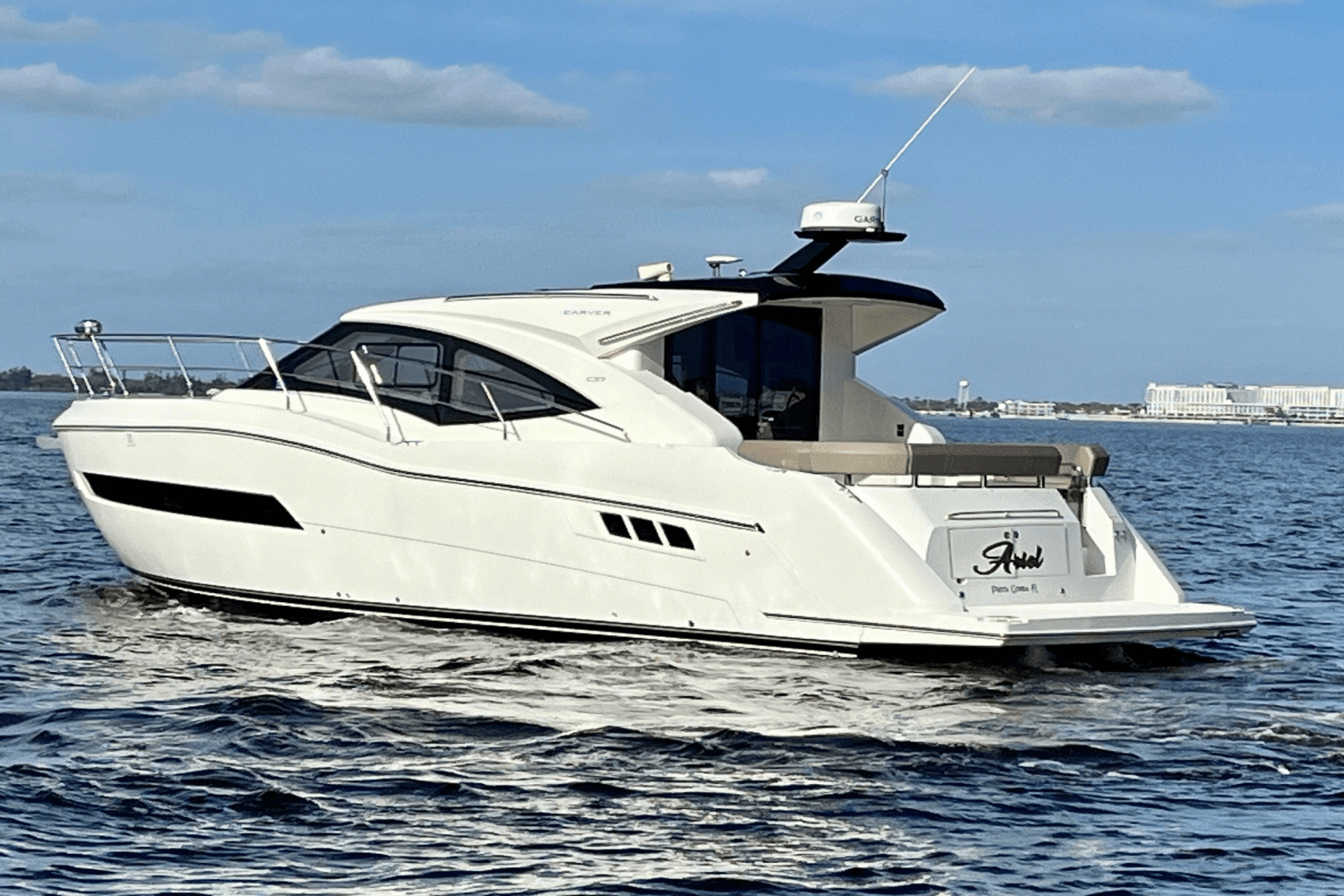 2019 Carver Yachts C37 COUPE Image Thumbnail #8