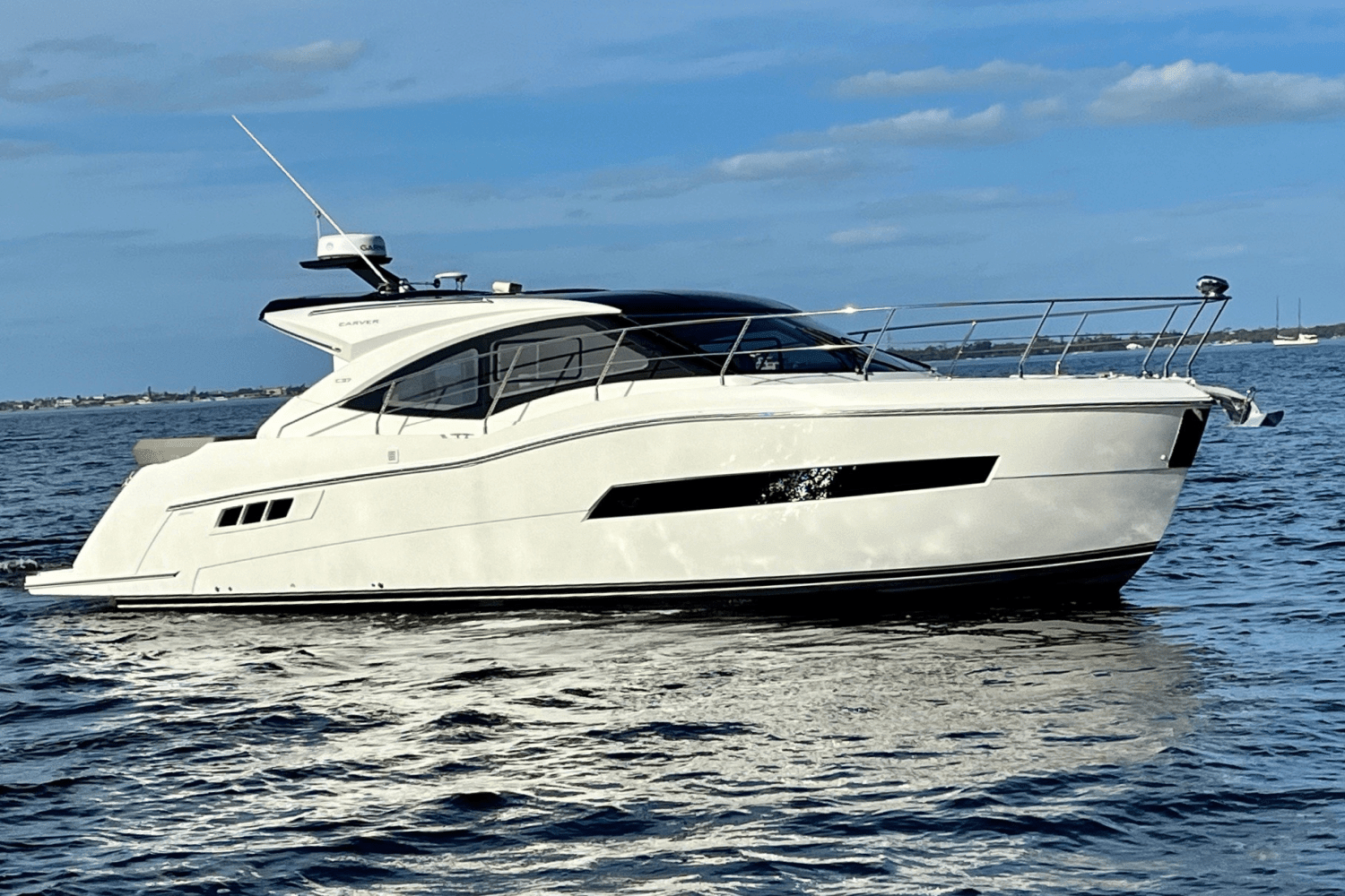 2019 Carver Yachts C37 COUPE Image Thumbnail #2