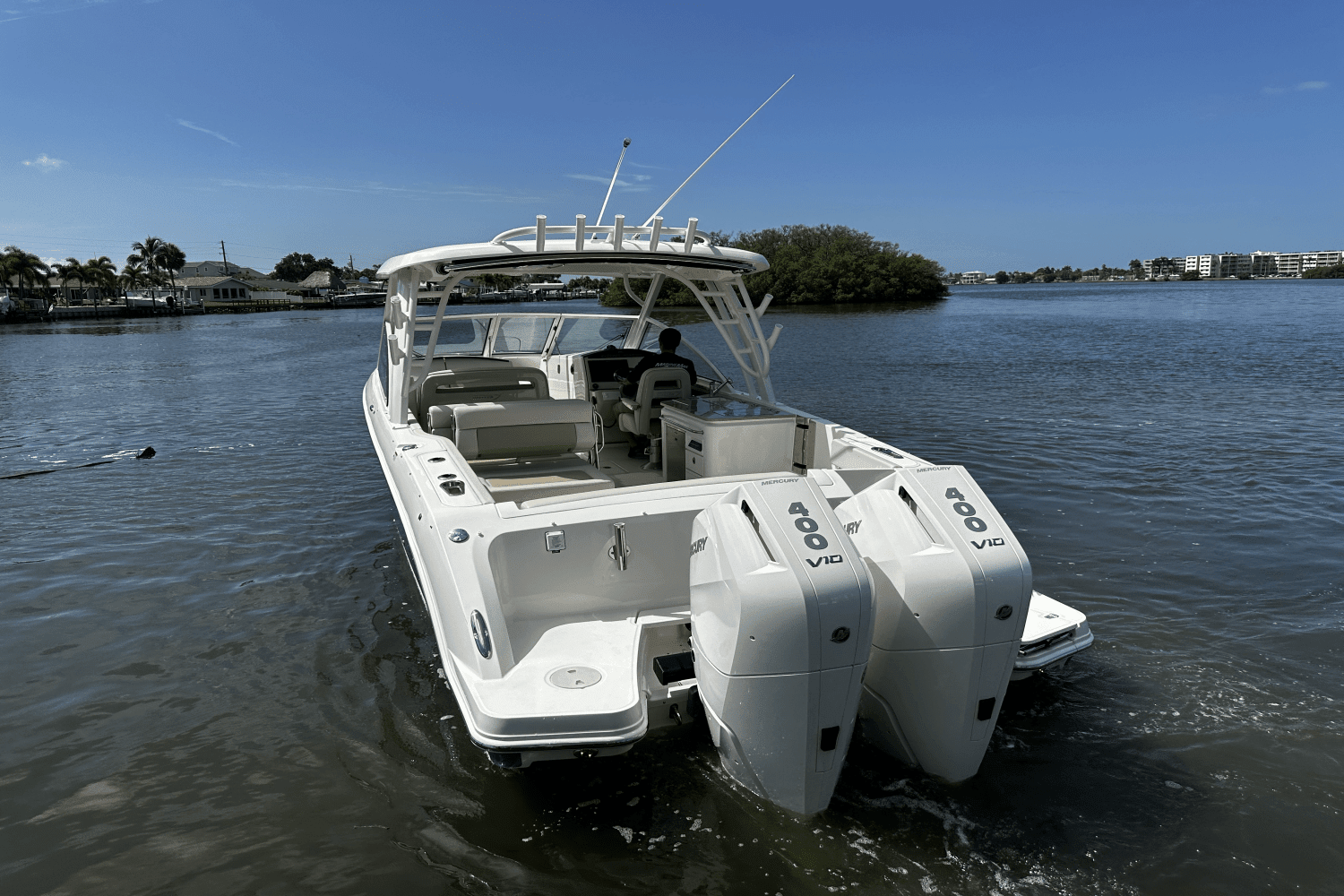 2024 Boston Whaler 320 Vantage Image Thumbnail #6