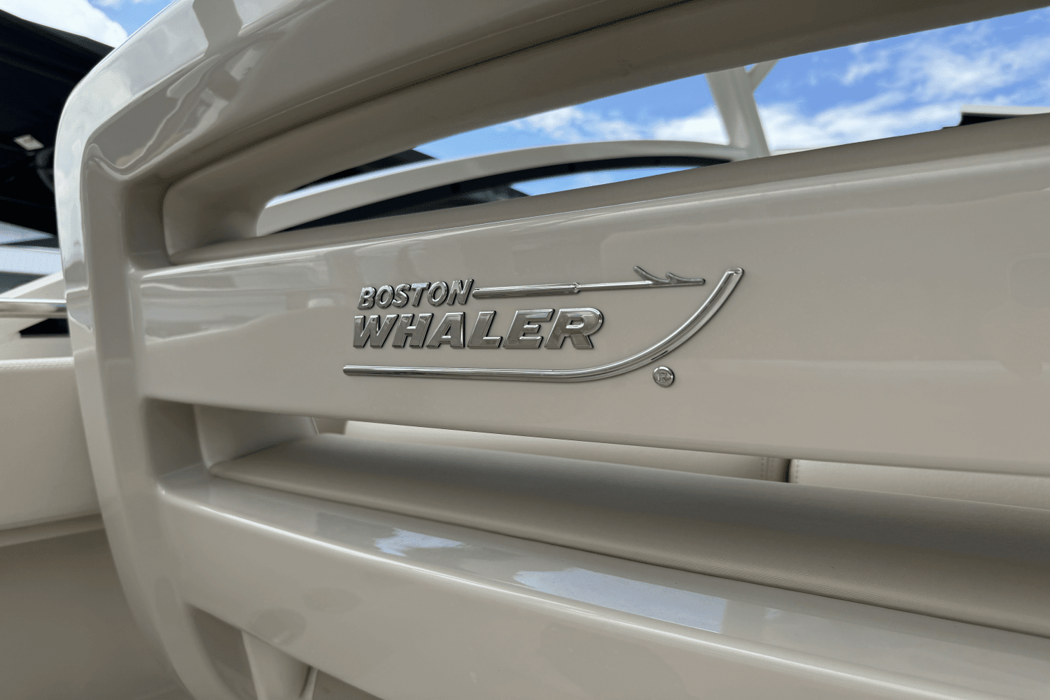 2024 Boston Whaler 320 Vantage Image Thumbnail #28