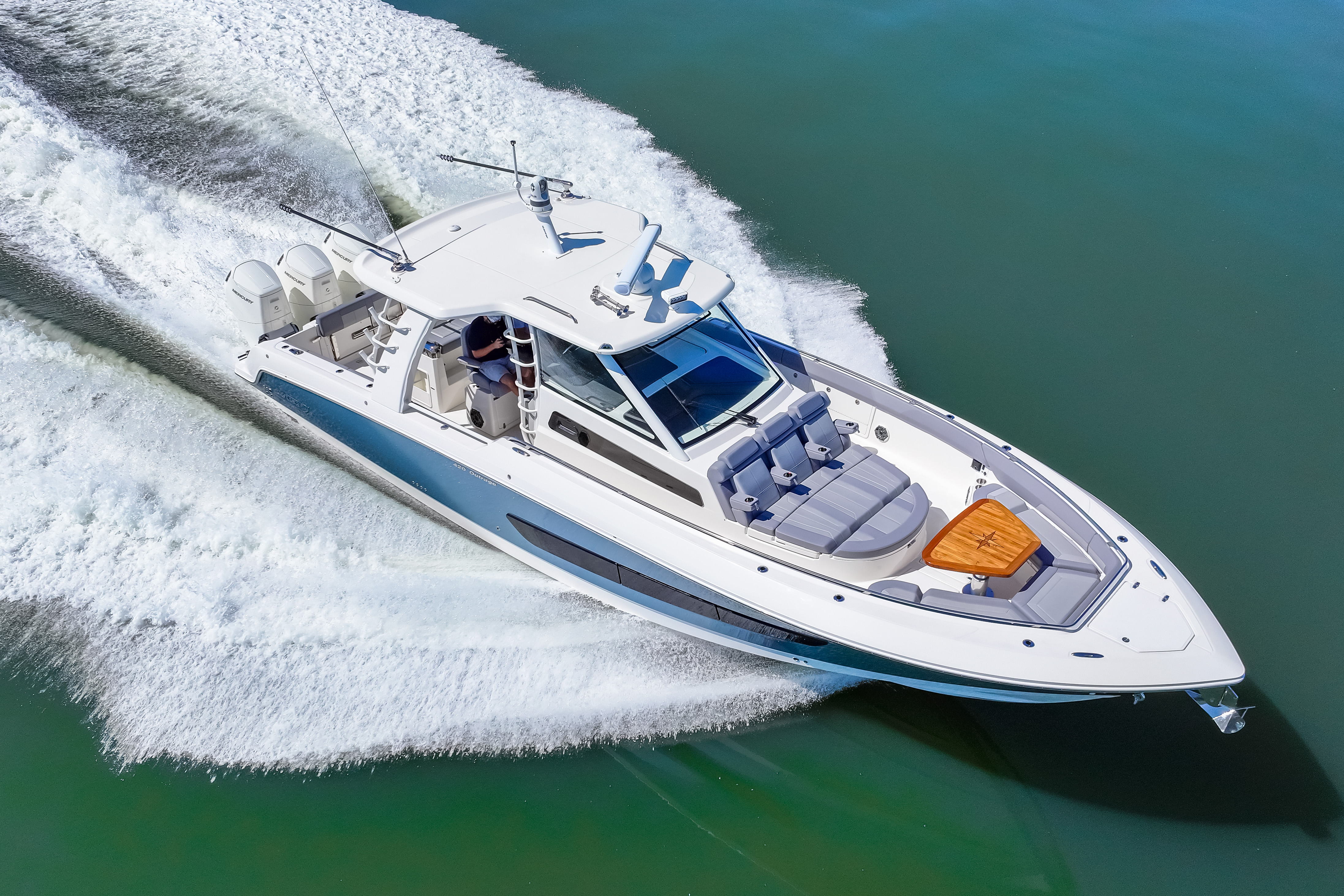 2025 Boston Whaler 420 Outrage Image Thumbnail #25