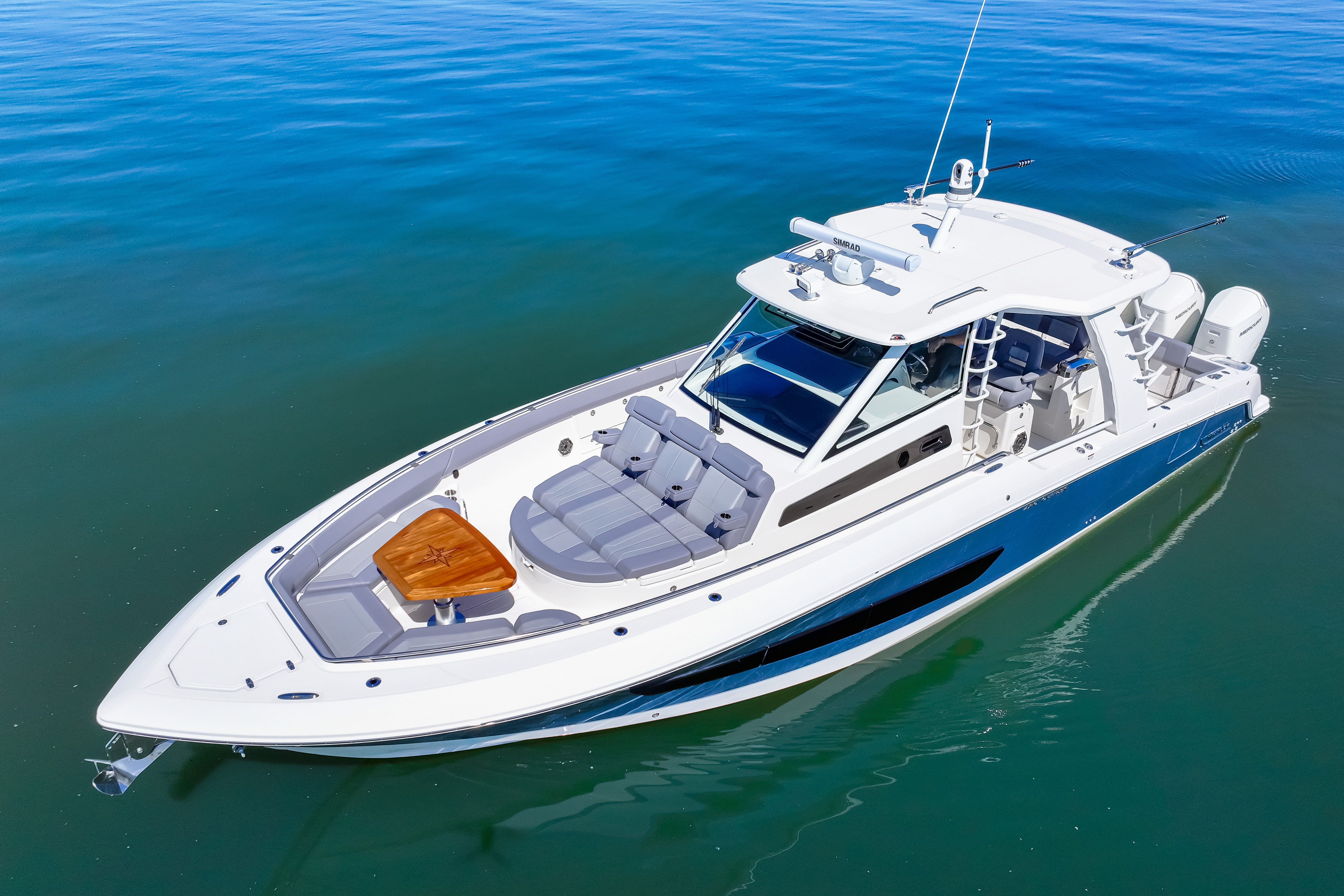 2025 Boston Whaler 420 Outrage Image Thumbnail #3