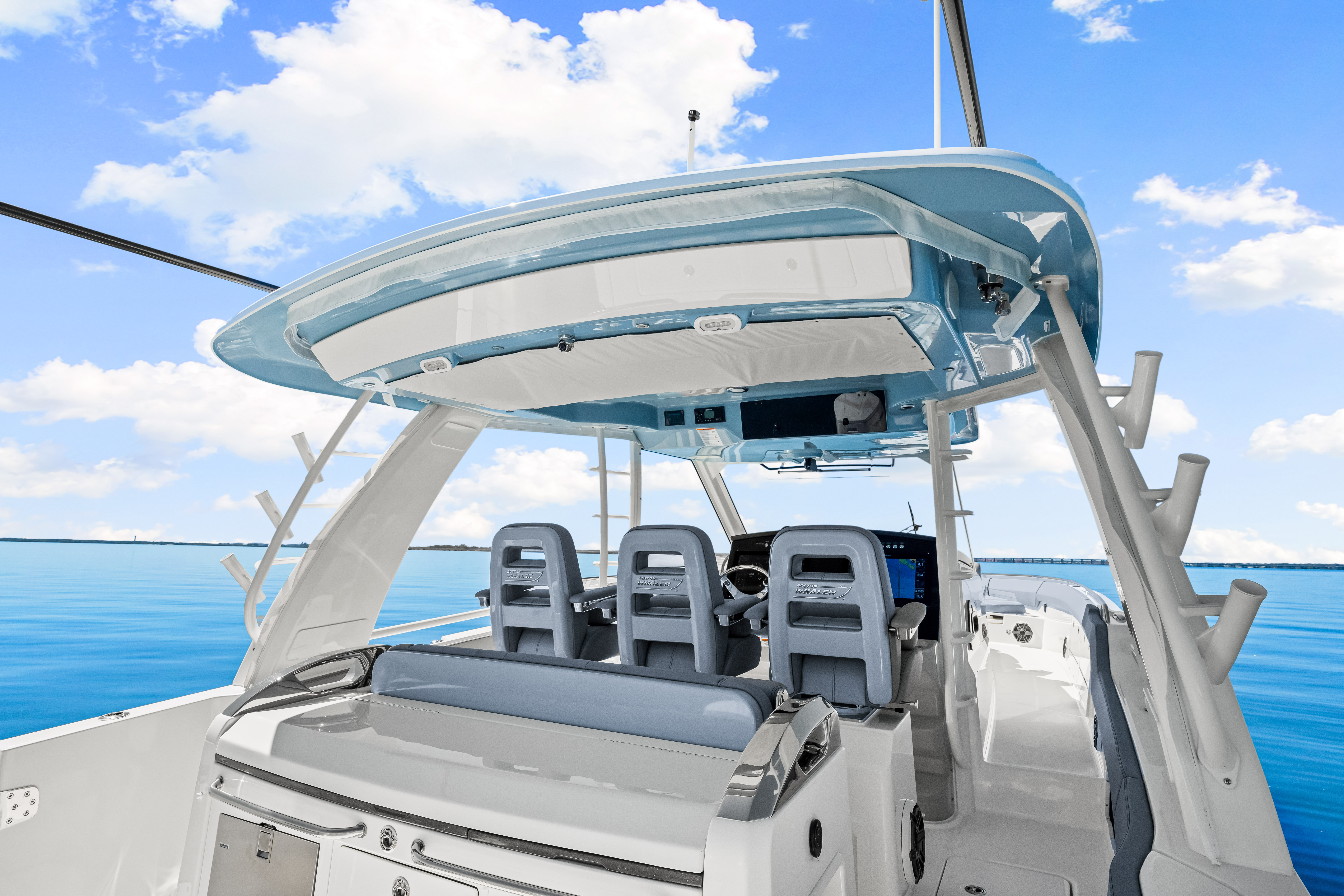 2025 Boston Whaler 420 Outrage Image Thumbnail #44