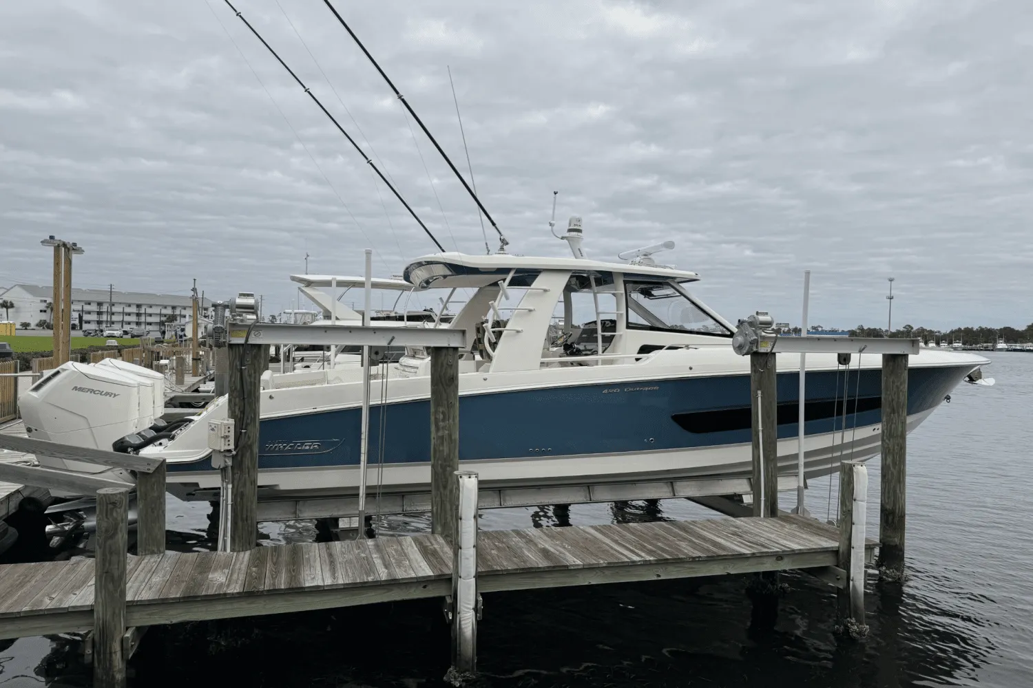 2025 Boston Whaler 420 Outrage Image Thumbnail #0