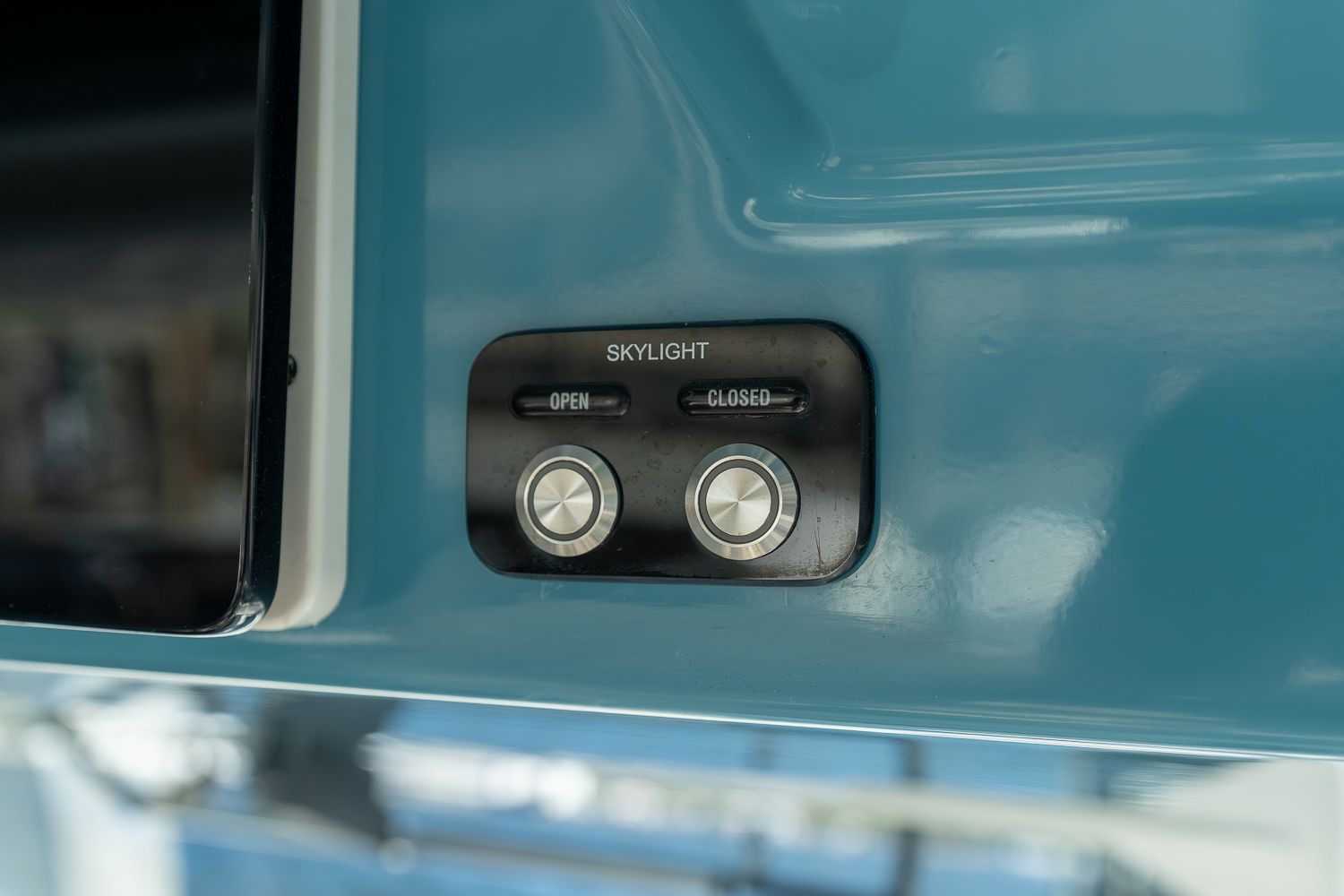 2025 Boston Whaler 420 Outrage Image Thumbnail #33