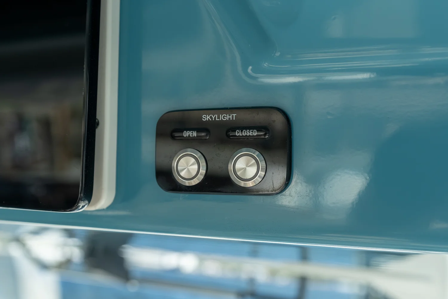 2025 Boston Whaler 420 Outrage Image Thumbnail #33