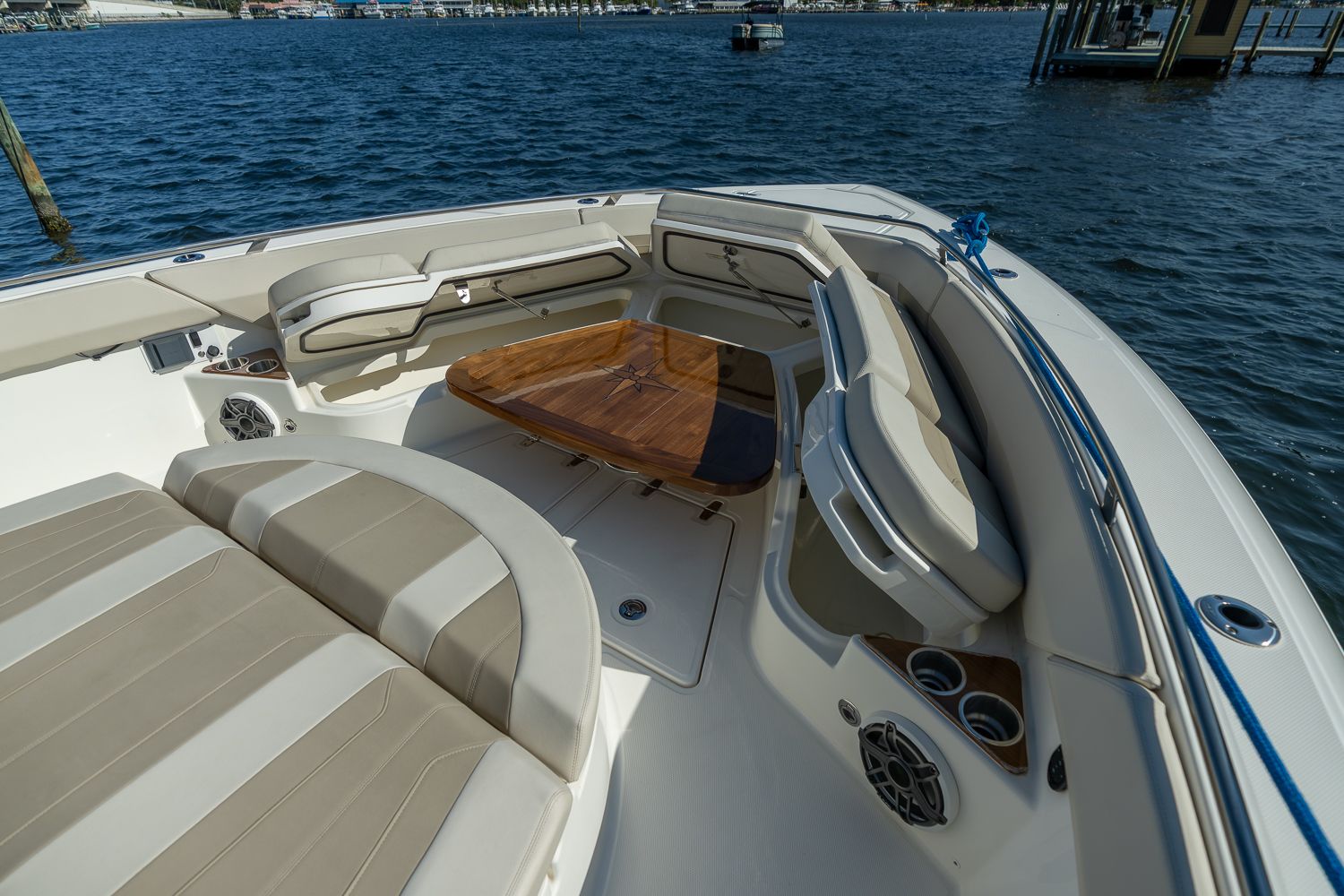 2025 Boston Whaler 420 Outrage Image Thumbnail #13