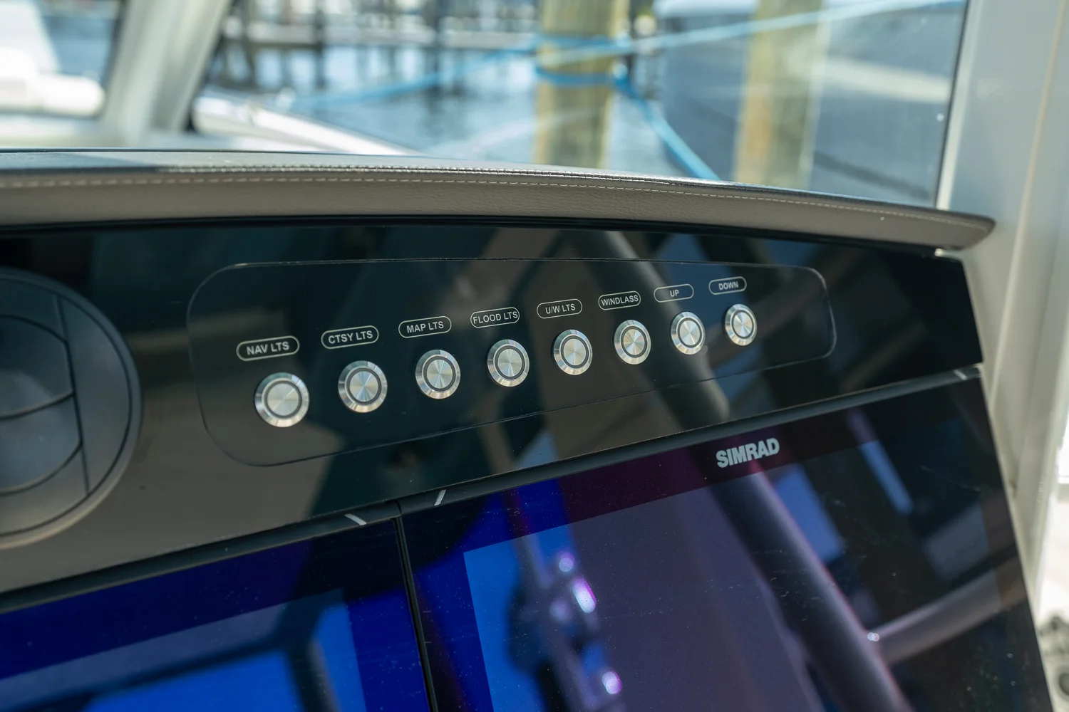 2025 Boston Whaler 420 Outrage Image Thumbnail #27