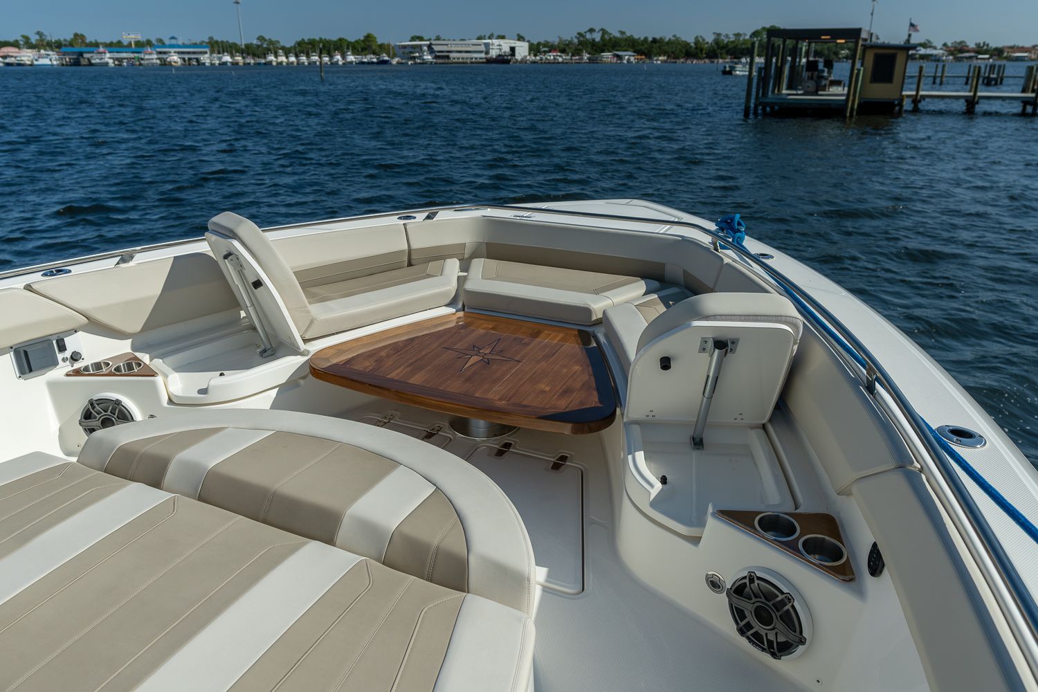 2025 Boston Whaler 420 Outrage Image Thumbnail #12