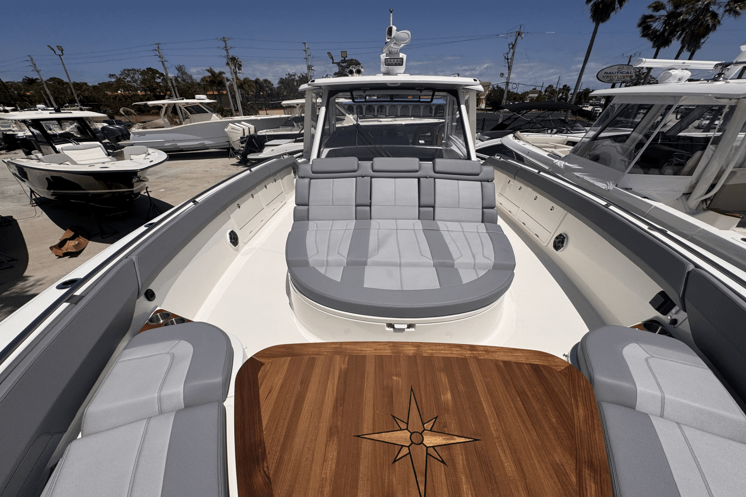 2025 Boston Whaler 420 Outrage Image Thumbnail #32
