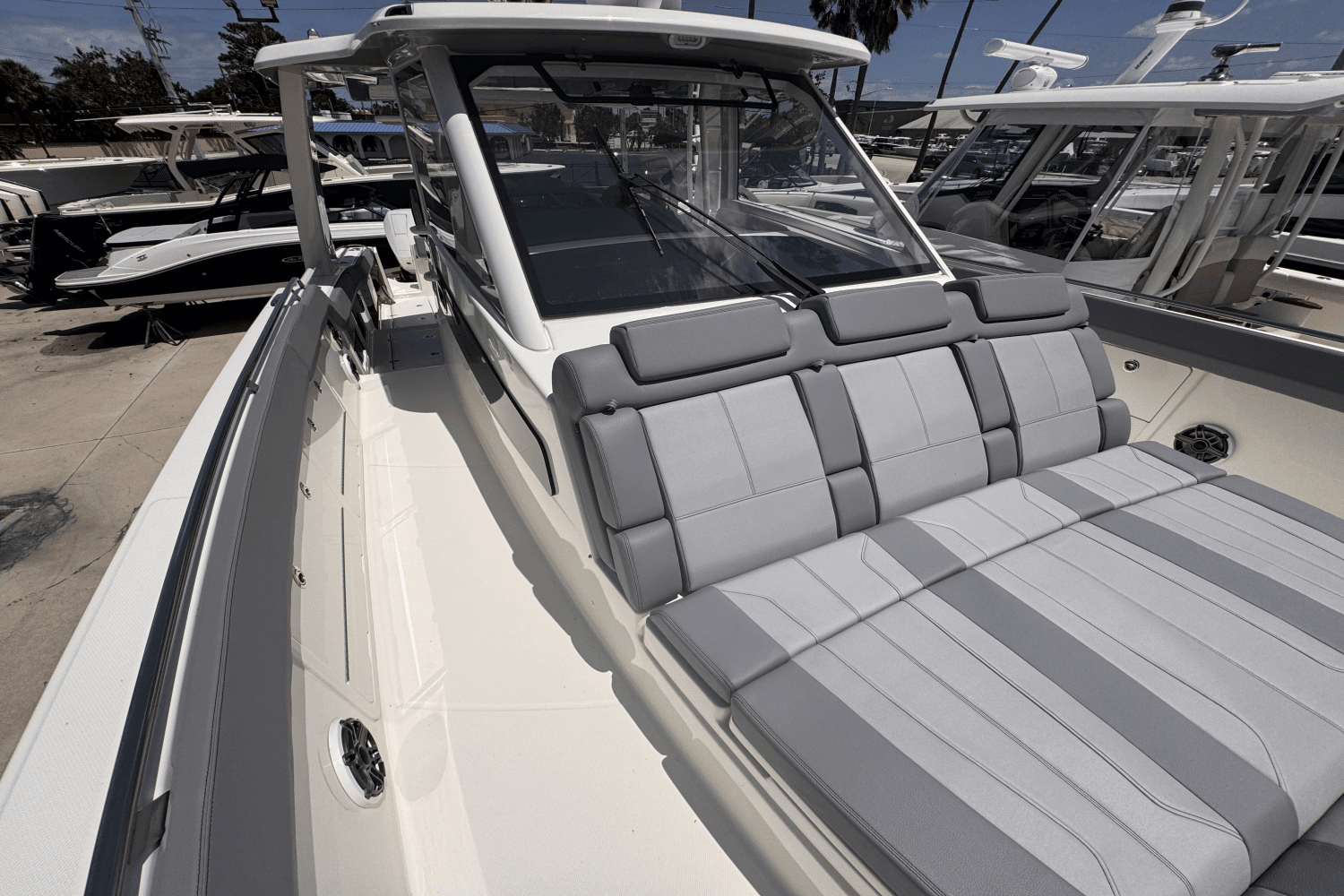 2025 Boston Whaler 420 Outrage Image Thumbnail #34