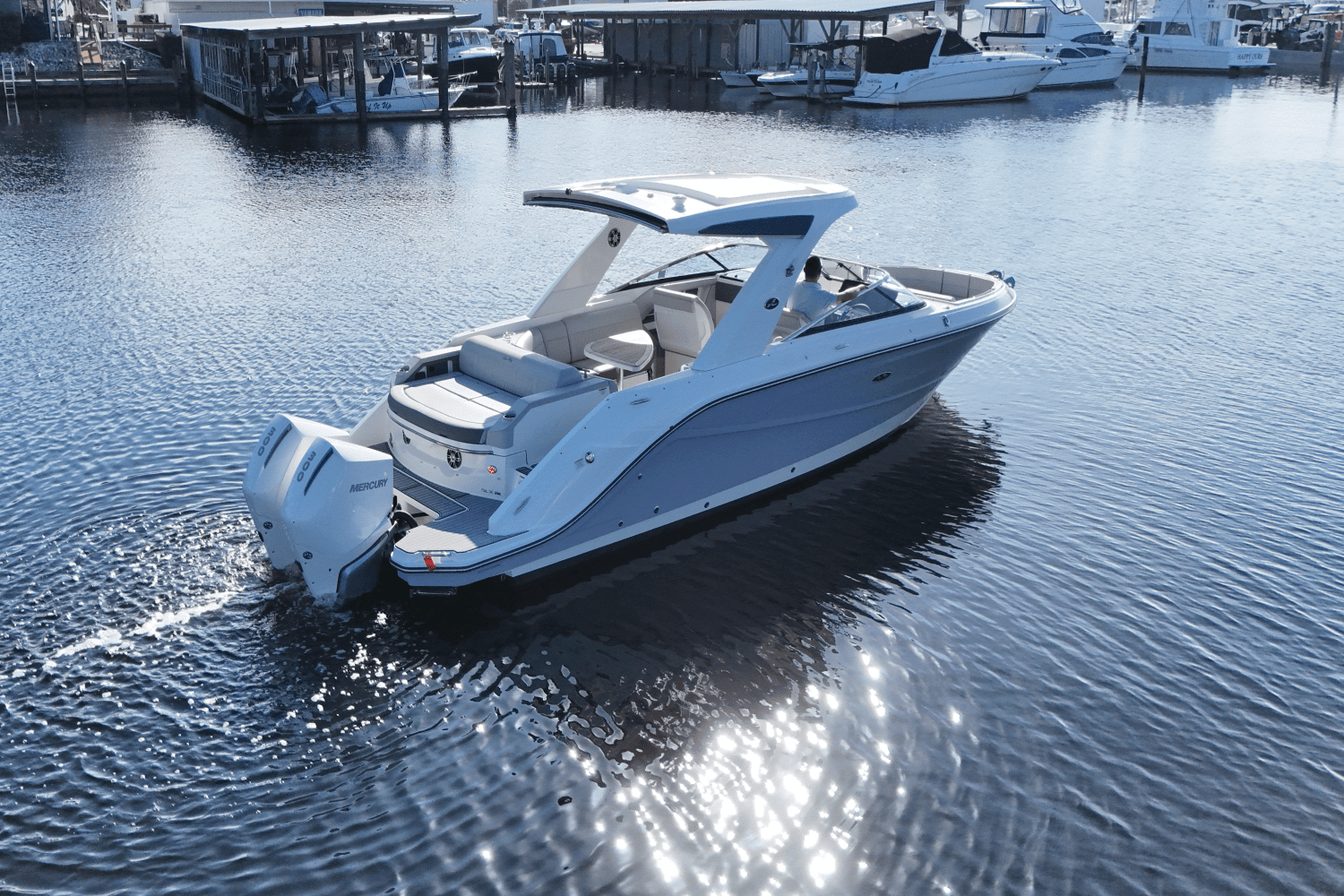 2021 Sea Ray 310 SLX OB Image Thumbnail #10