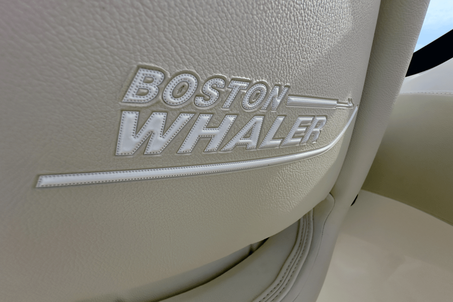 2023 Boston Whaler
                                                             240 VANTAGE Image Thumbnail #35