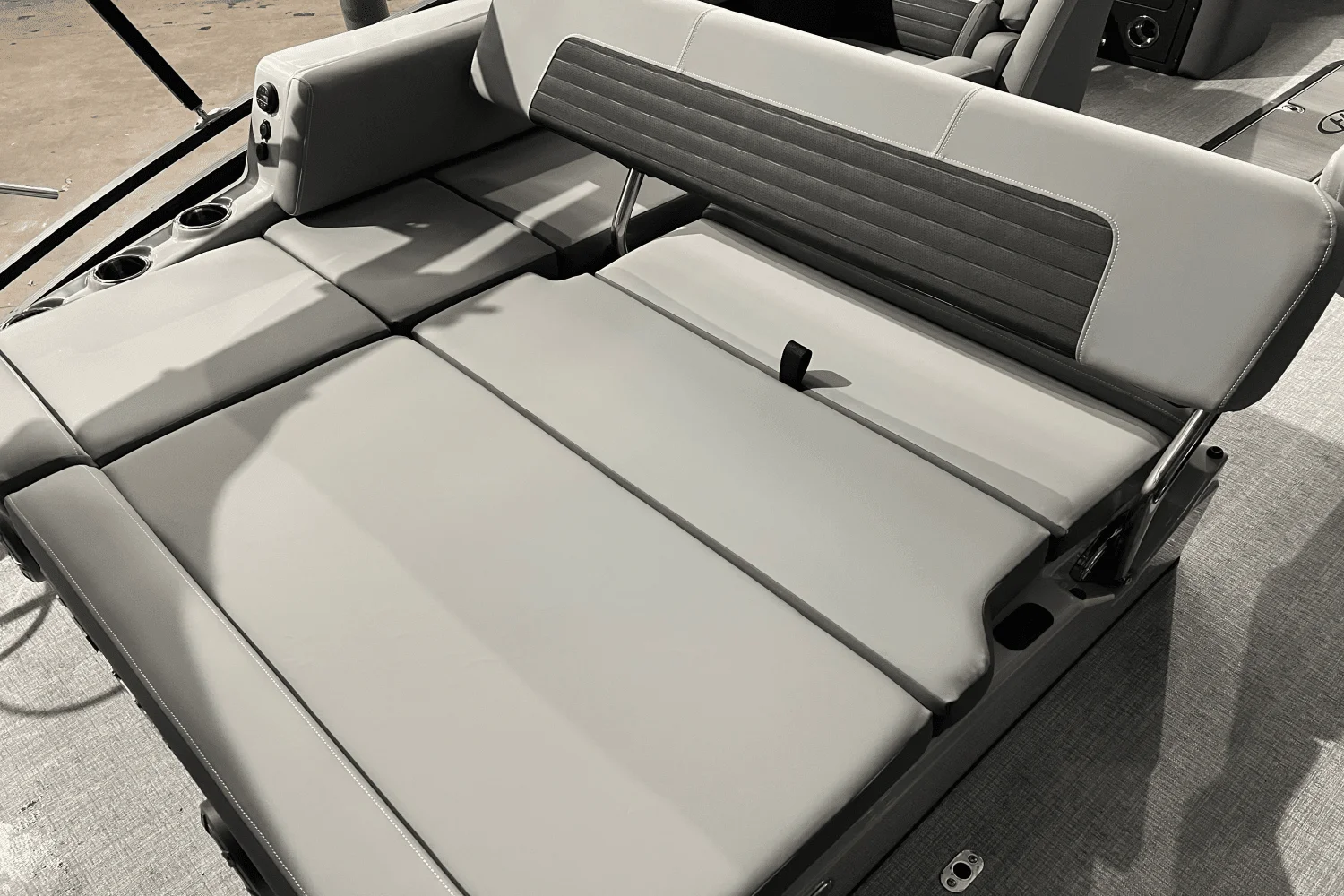 2024 Harris Solstice 230 Image Thumbnail #7